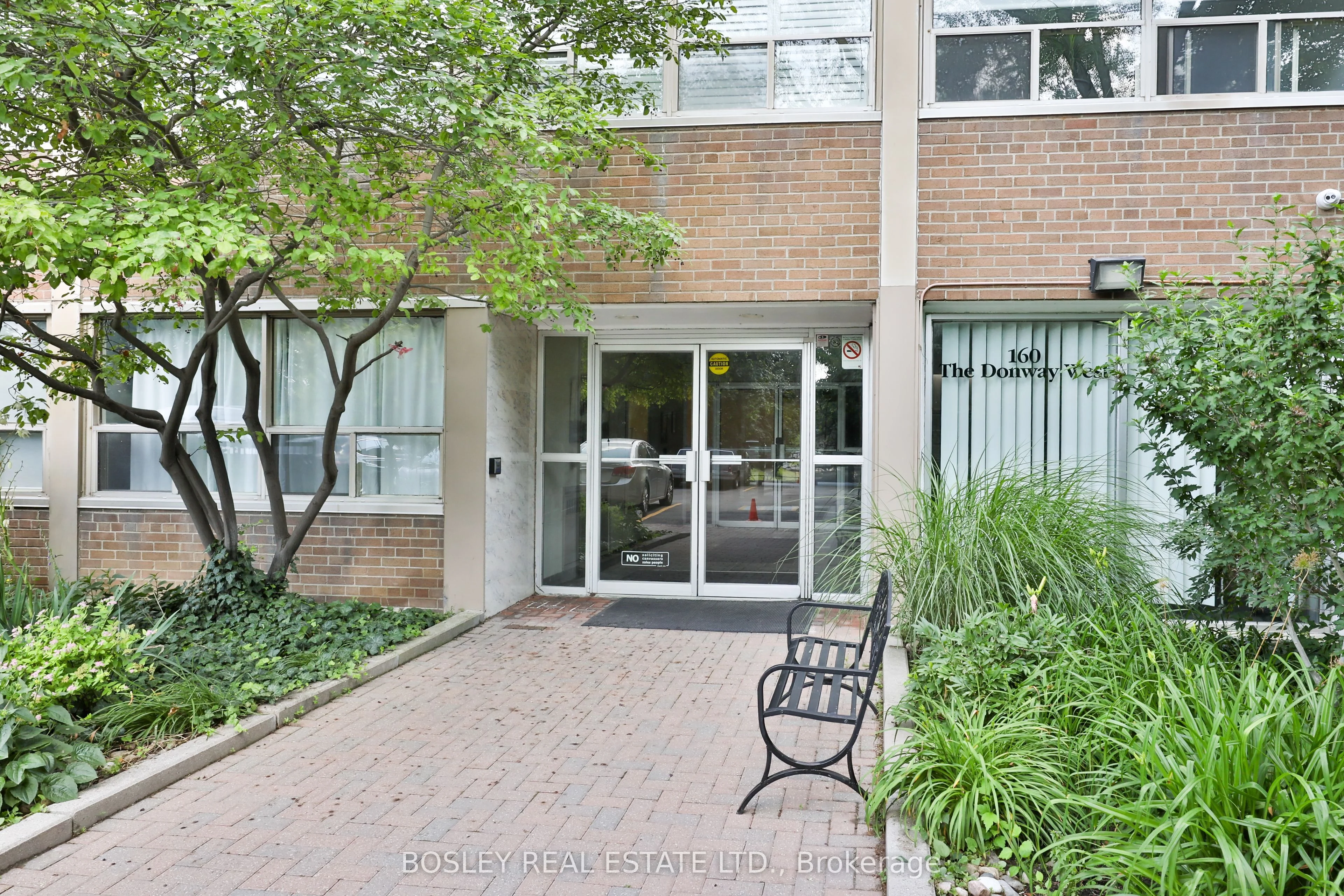 160 The Donway W 110, Toronto C13, ON M3C 2G1