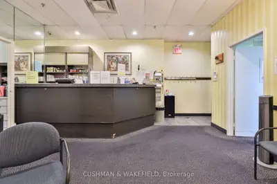 421 Bloor Street E 201 & 202, Toronto, On M4w 3t1