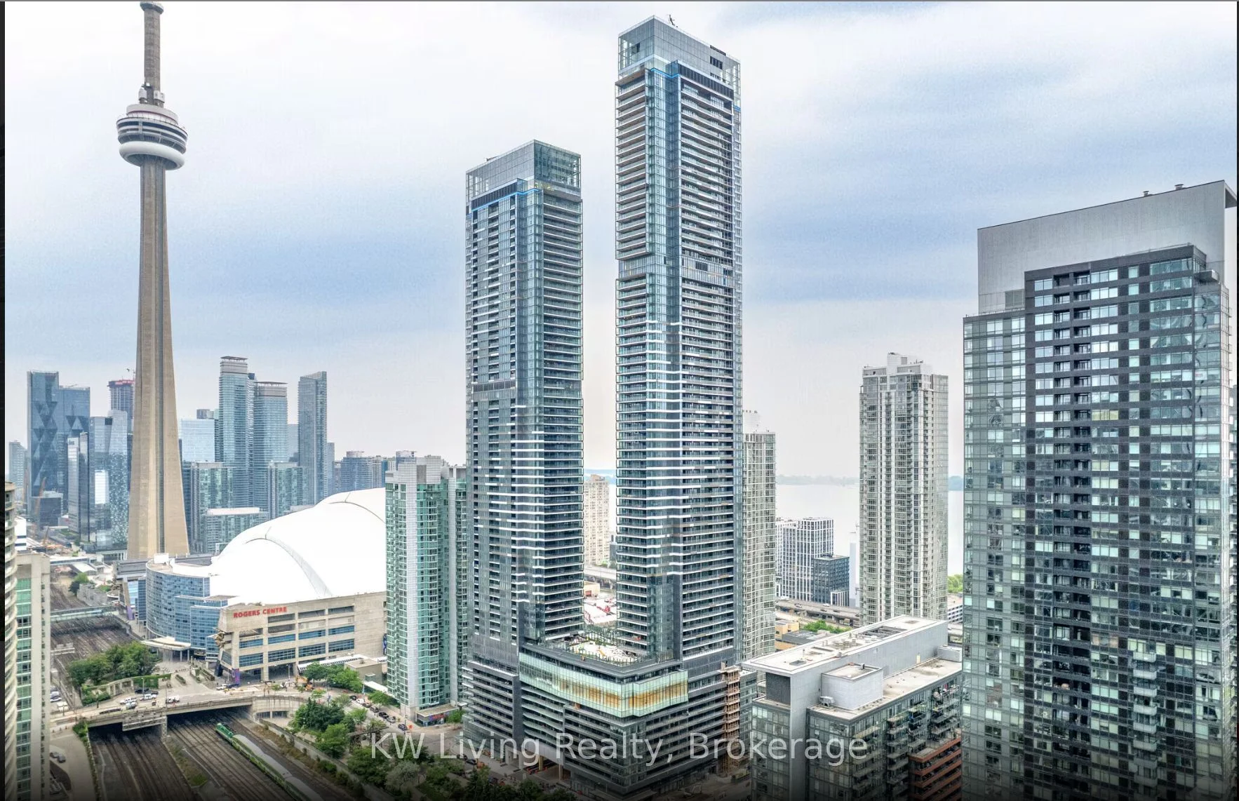3 Concord Cityplace Way 4115, Toronto C01, ON M5V 0X4