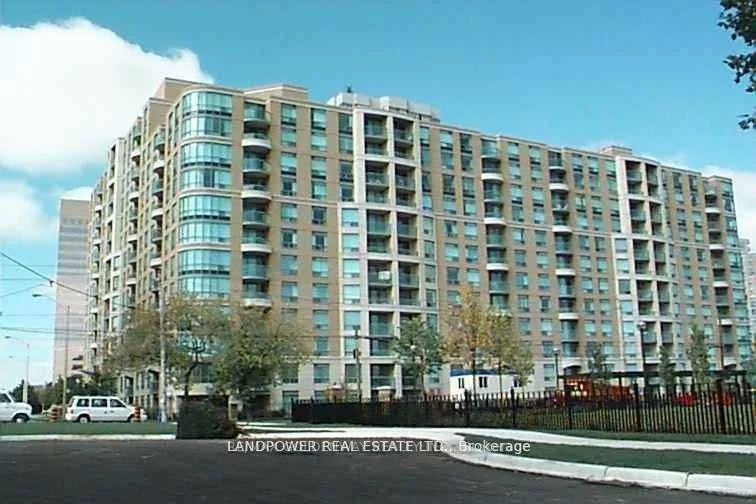 28 Pemberton Avenue 702, Toronto C14, ON M2M 4L1