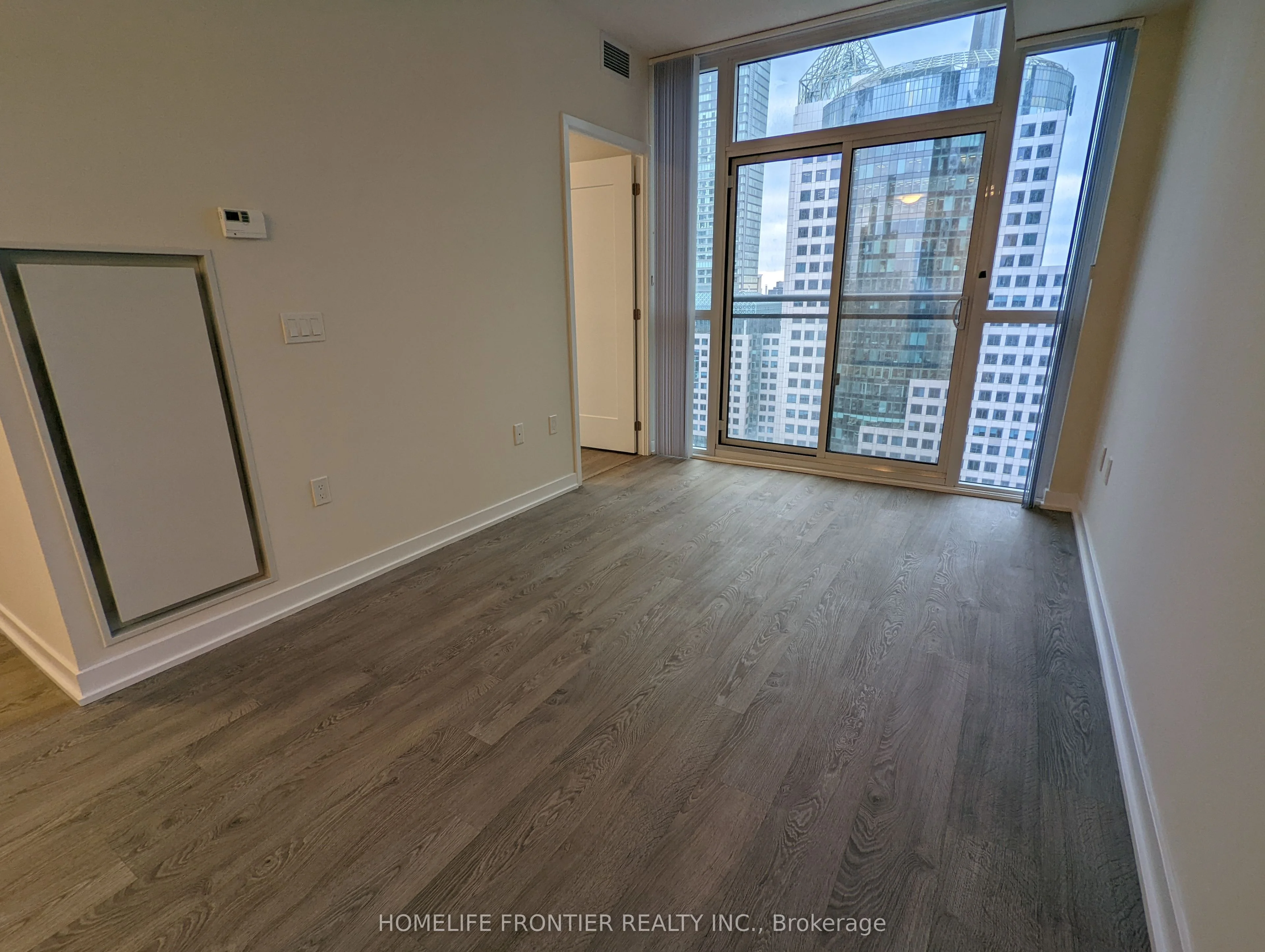 99 John Street 1402, Toronto C01, ON M5V 0S6