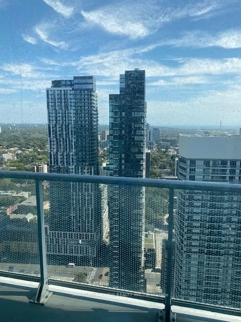 100 dalhousie Street 4006, Toronto C08, ON M5B 0C7