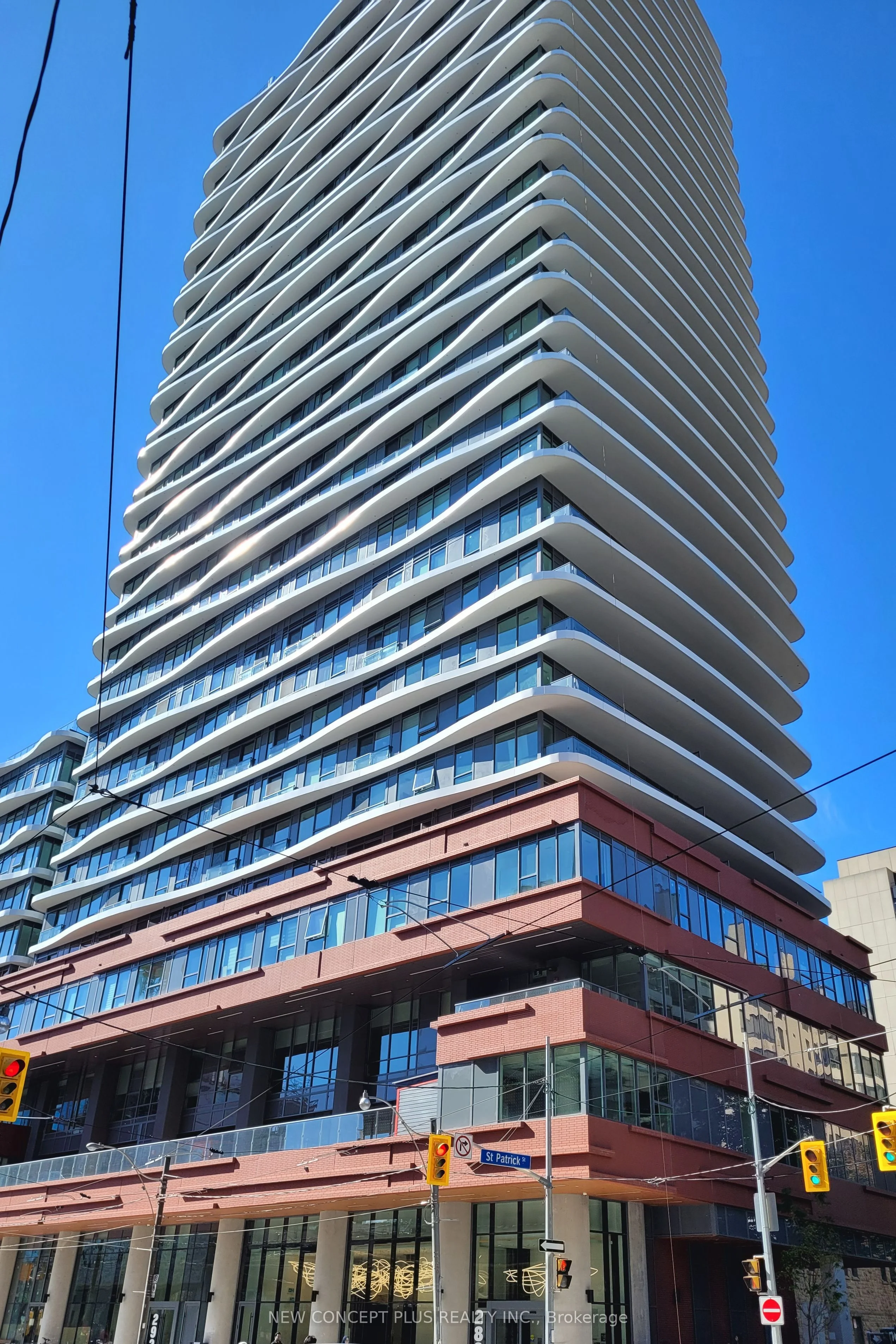 280 Dundas Street W 902, Toronto C01, ON M5T 0E3