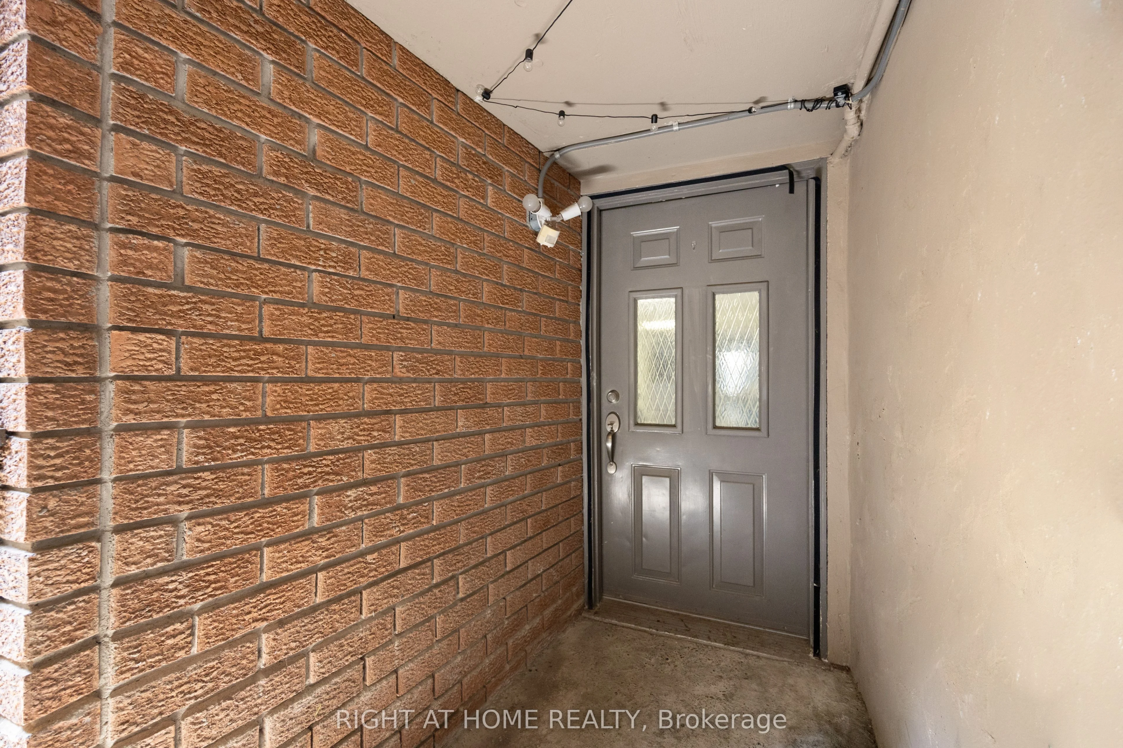124 Argyle Street Basement, Toronto C01, ON M6J 1N9