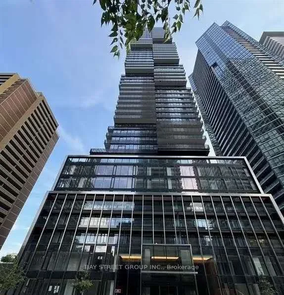 55 Charles Street E 4212, Toronto C08, ON M4Y 0J1