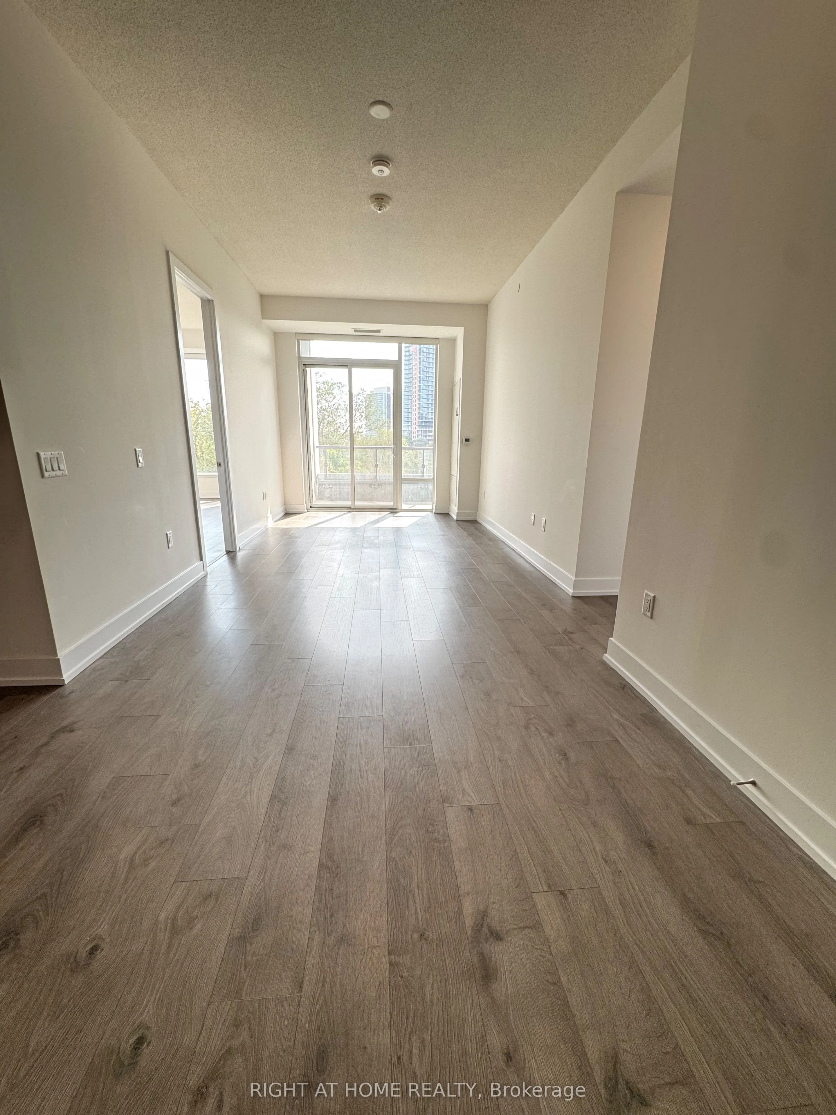 25 Adra Grado Way 533, Toronto C15, ON M2J 4L2