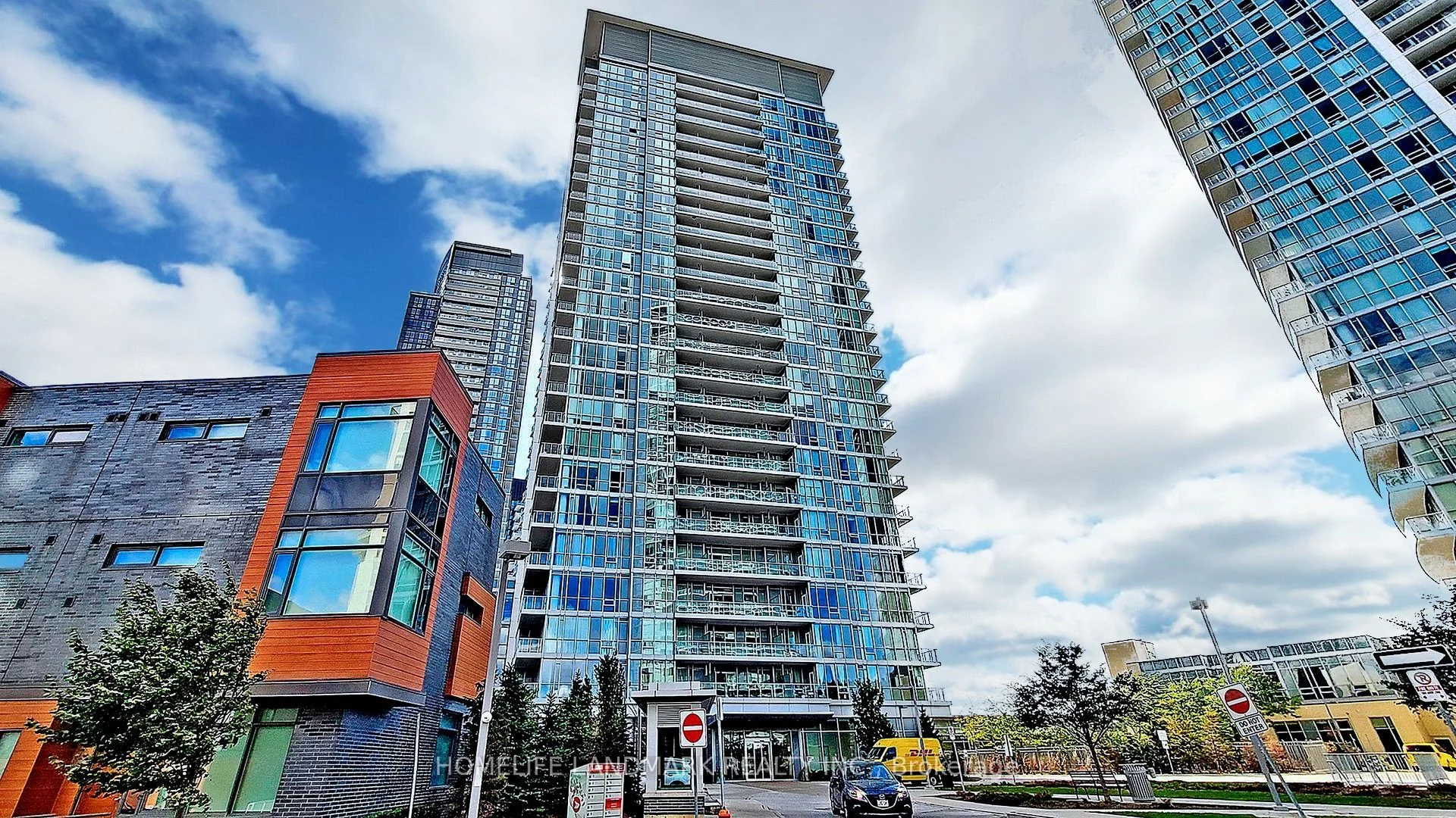62 Forest Manor Road 2405, Toronto C15, ON M2J 1M6