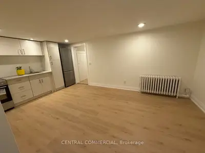 38 Fairfield Road N Basement, Toronto C10, ON M4P 1T1