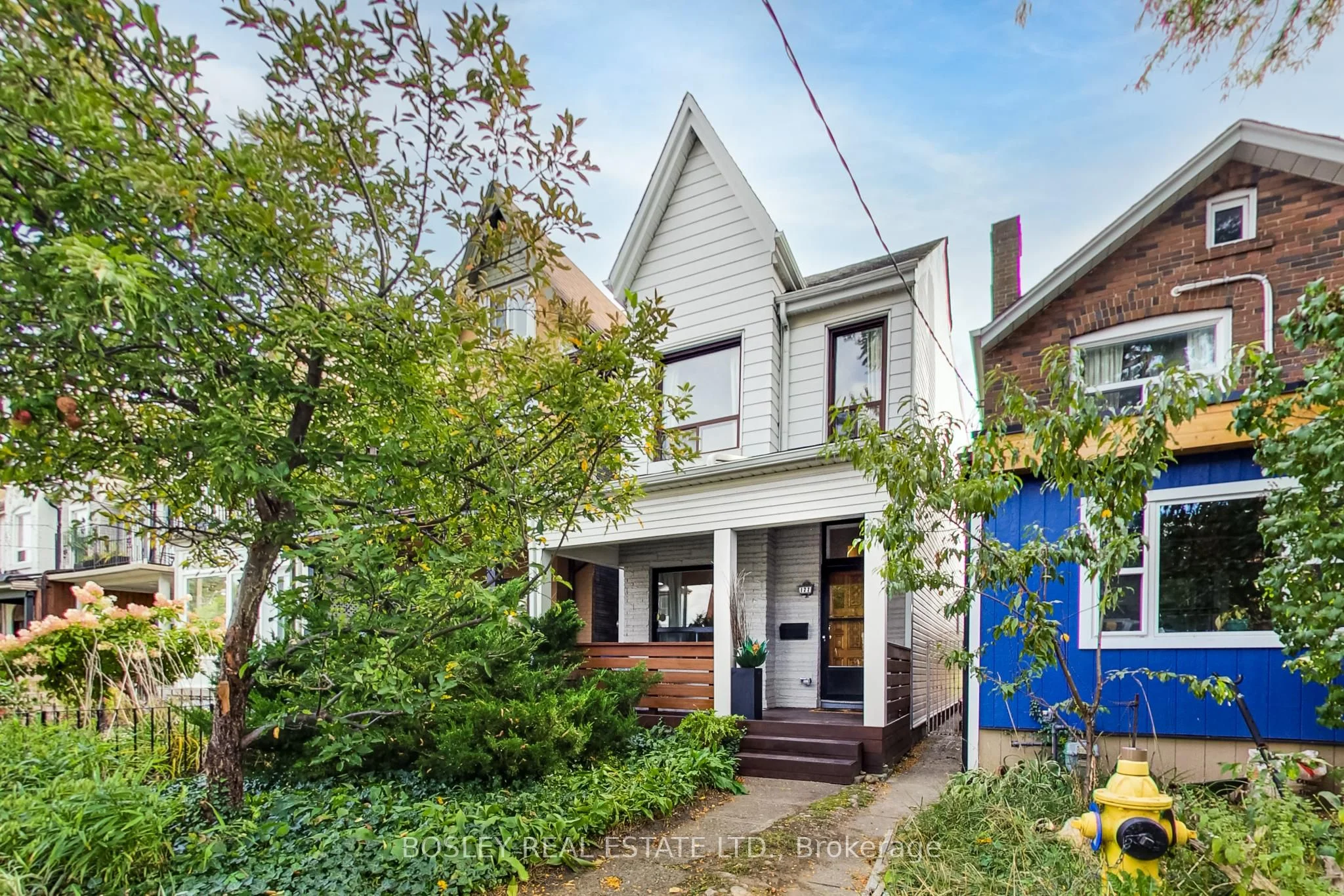 127 Lindsey Avenue, Toronto C01, ON M6H 1E5