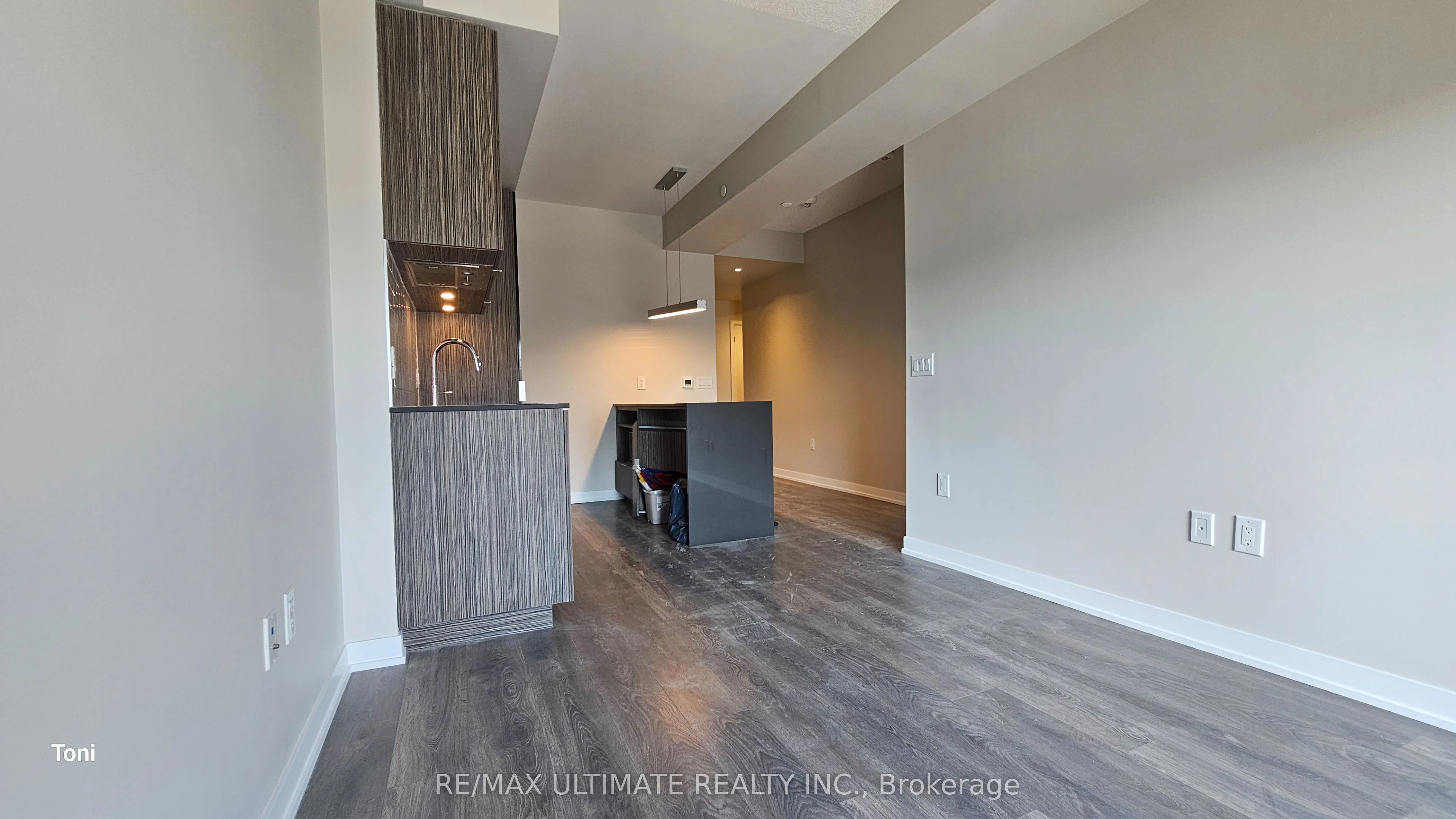20 Richardson Street 603, Toronto C08, ON M5A 0S6
