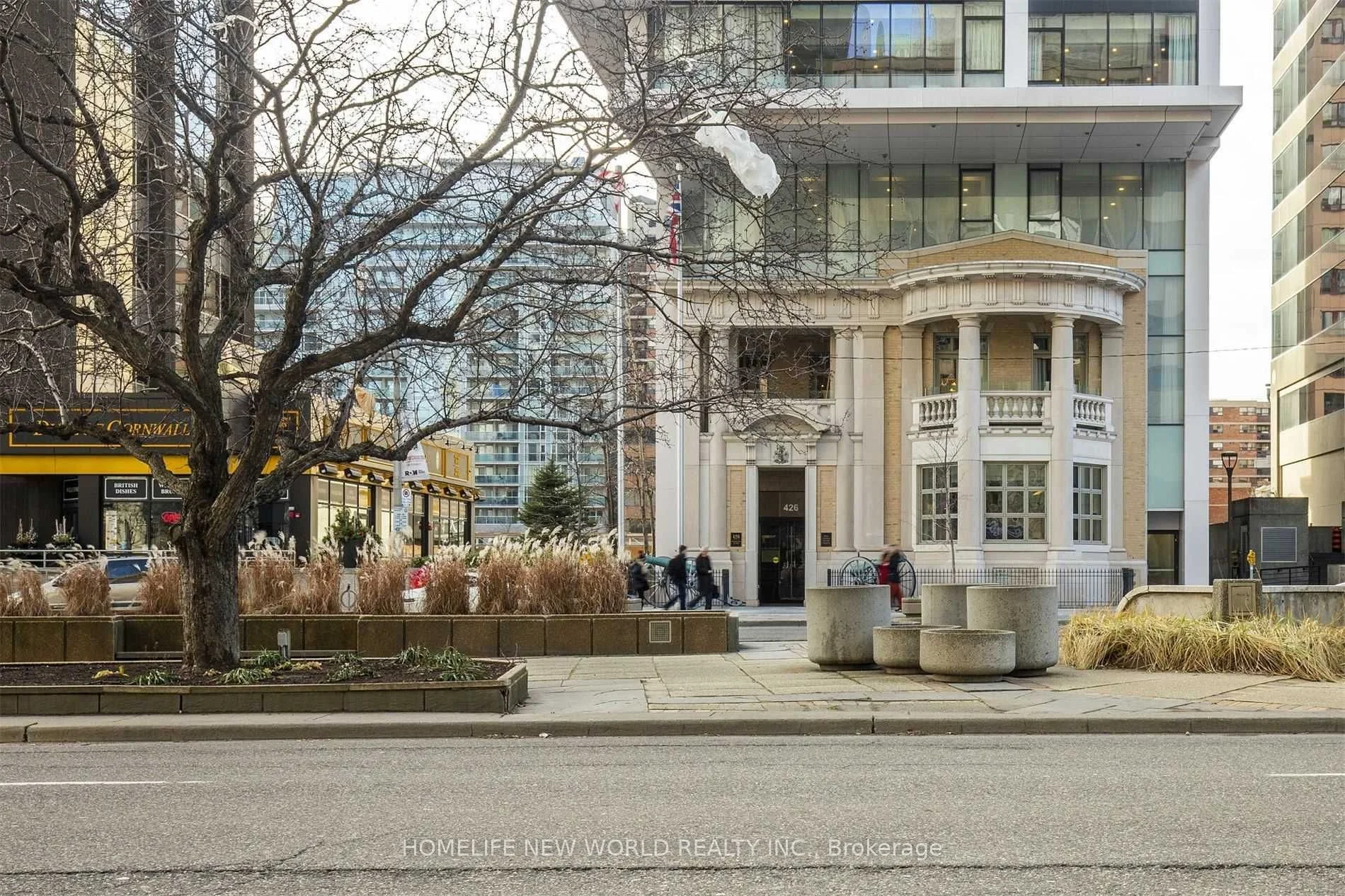 426 University Avenue 3909, Toronto C01, On M5g 1s9