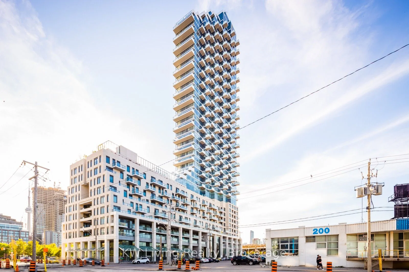 16 Bonnycastle Street 1907, Toronto C08, ON M5V 0N2