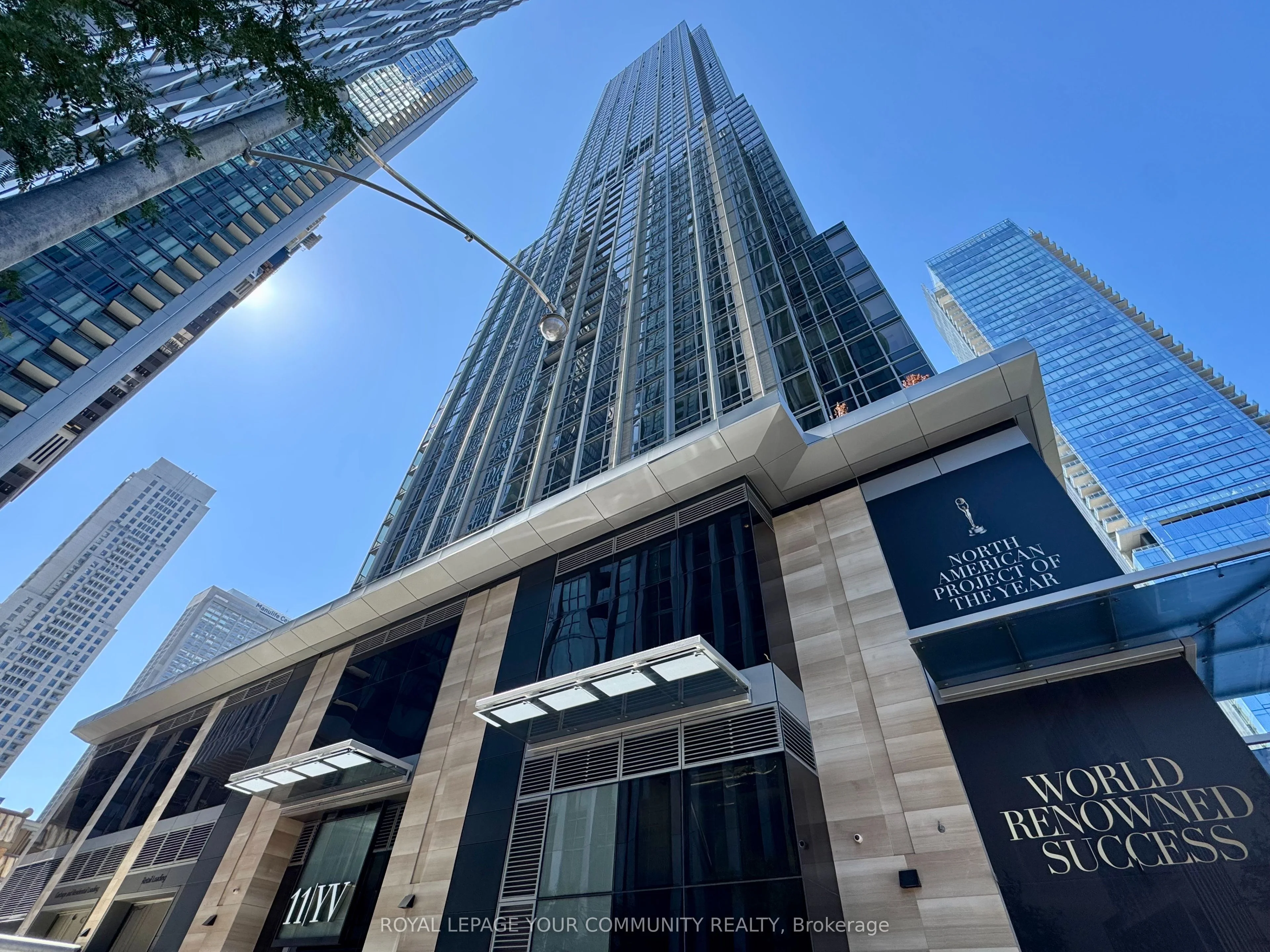 11 Yorkville Avenue 2114, Toronto C02, ON M4W 0B7