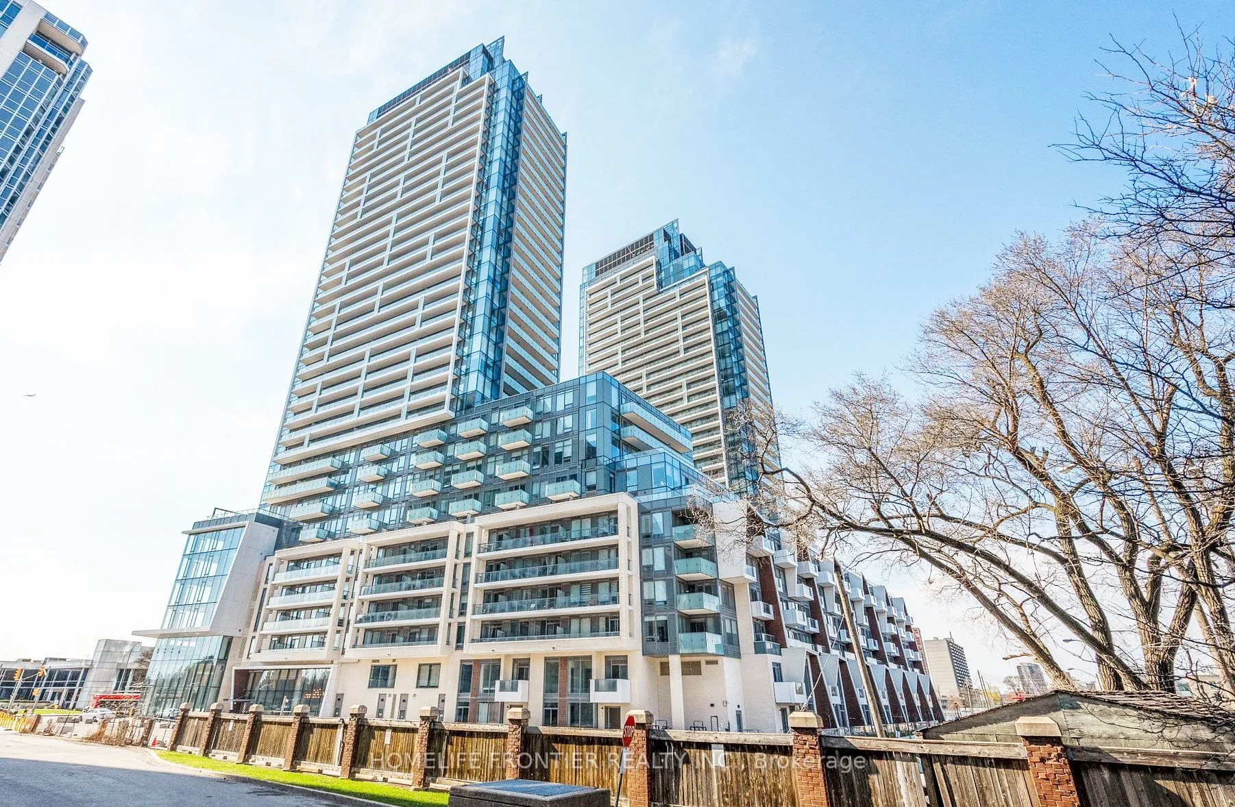 8 Olympic Garden Drive S1103, Toronto C14, On M2m 0b9