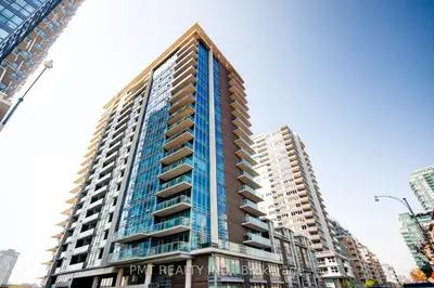 Condo Apartment in Toronto