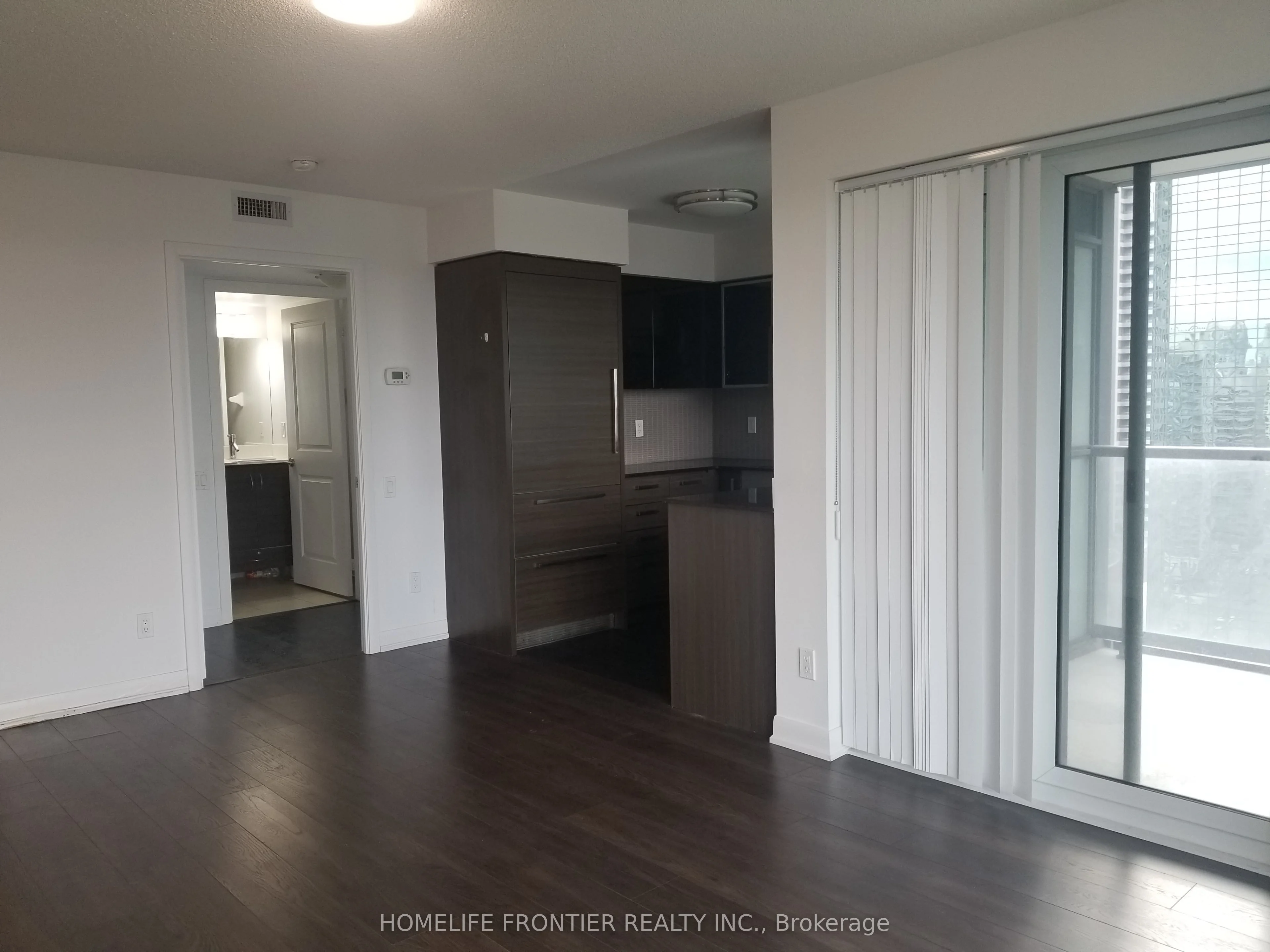 5168 Yonge Street 2103, Toronto C07, ON M2N 5P6