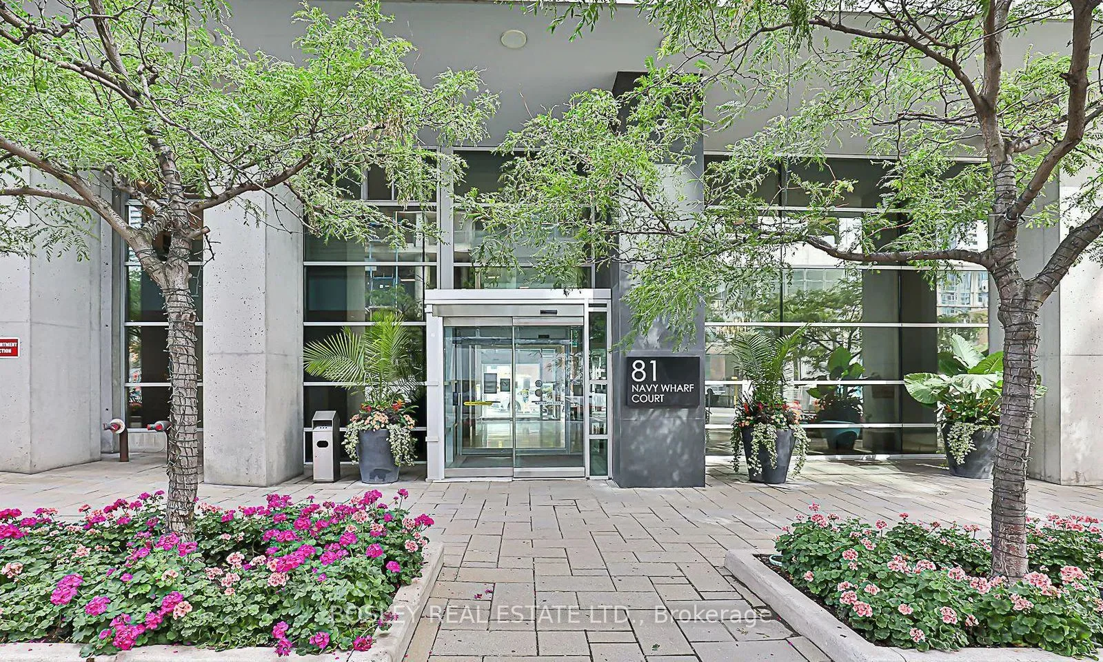 81 Navy Wharf Court 2011, Toronto C01, On M5v 3s2