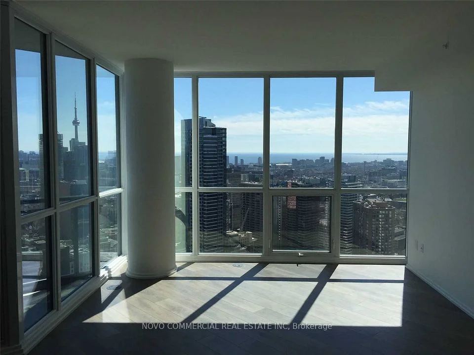 45 Charles Street E 5101, Toronto C08, ON M4Y 1S2
