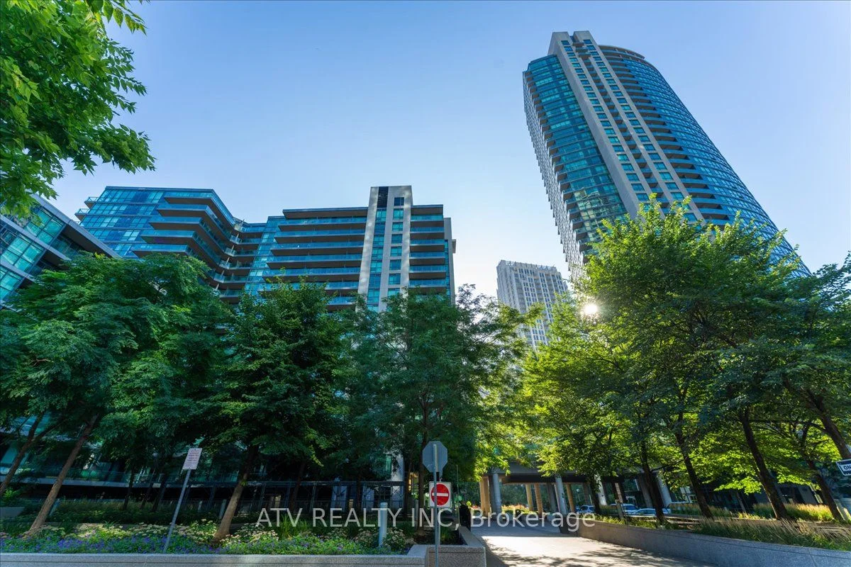 209 Fort York Boulevard 961, Toronto C01, ON M5V 4A1