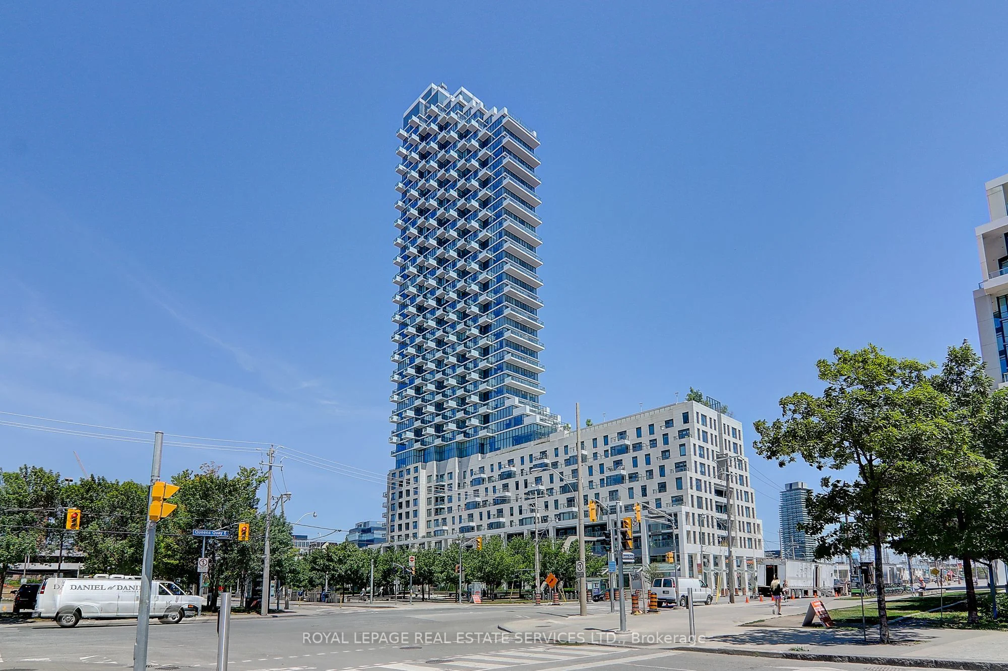 16 Bonnycastle Street 1711, Toronto C08, ON M5A 4M6