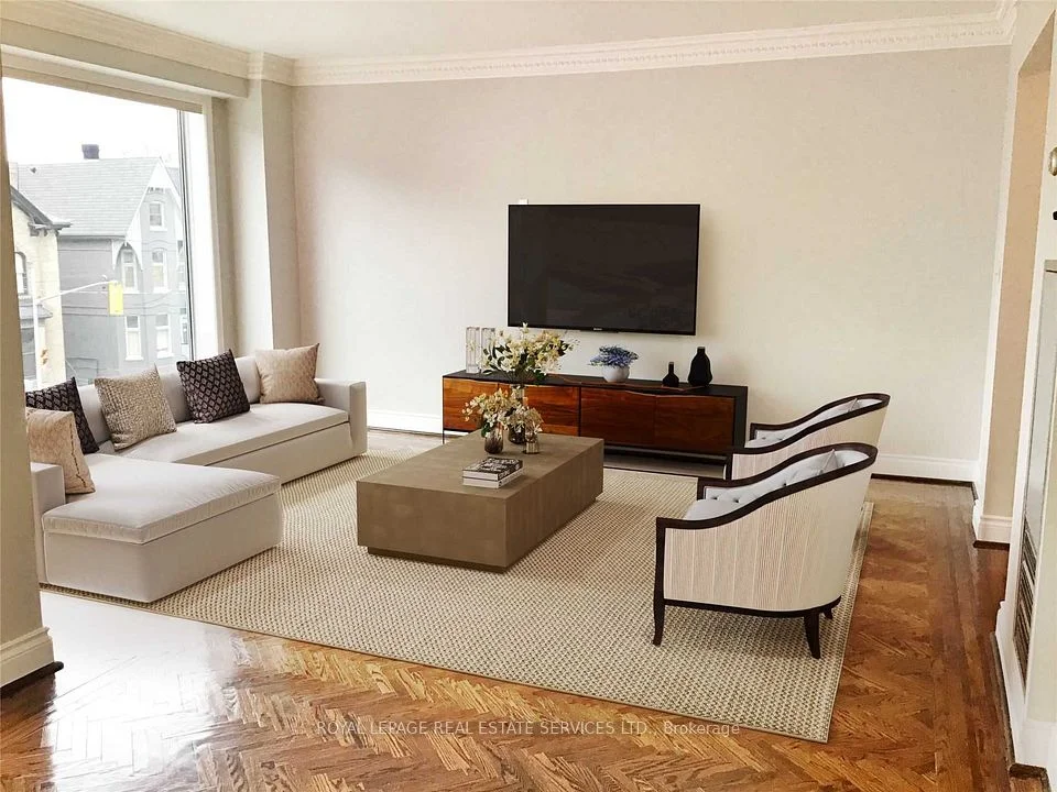 77 Avenue Road 201, Toronto C02, ON M5R 3R8