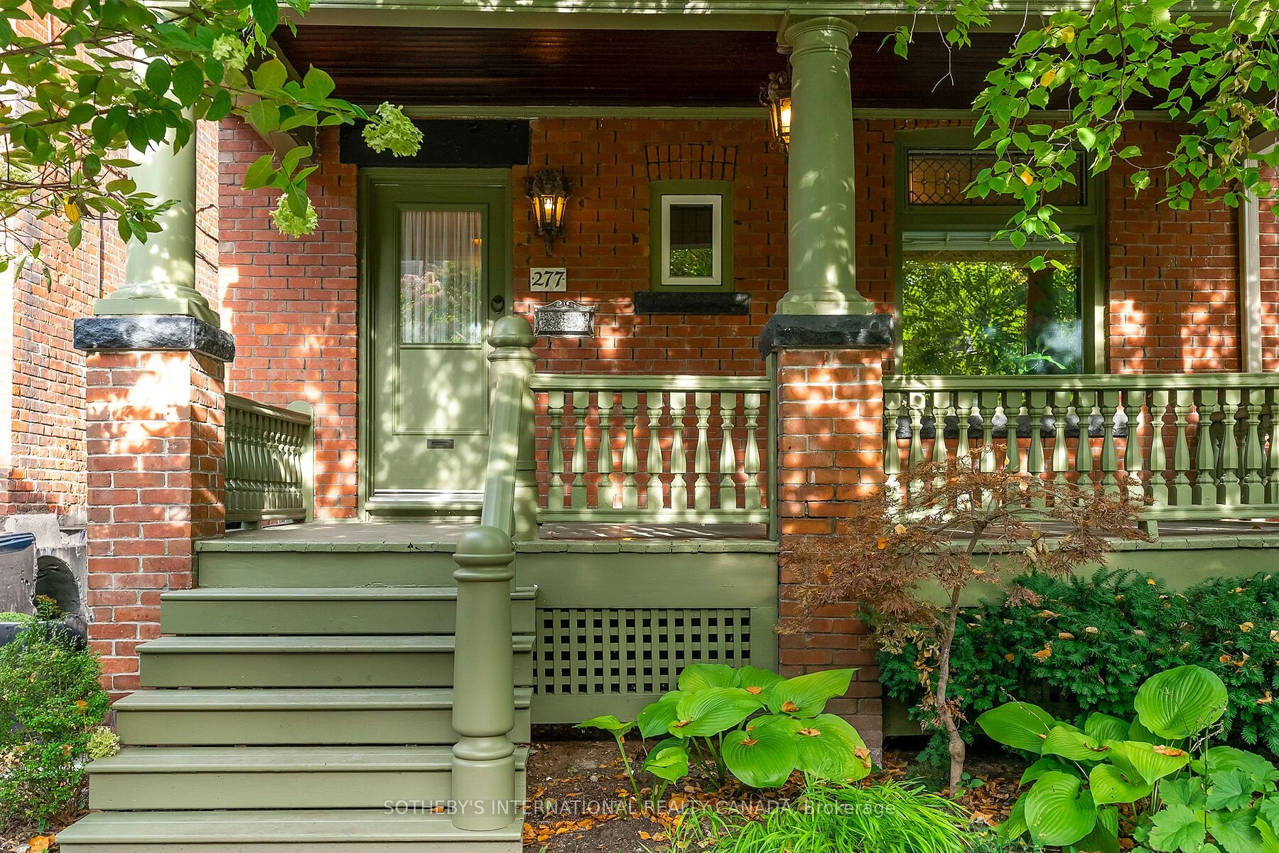 277 Crawford Street, Toronto C01, On M6j 2v7