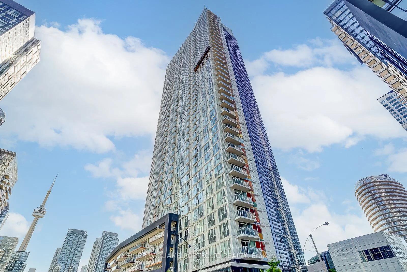 85 Queens Wharf Road 3110, Toronto C01, ON M5V 0J9