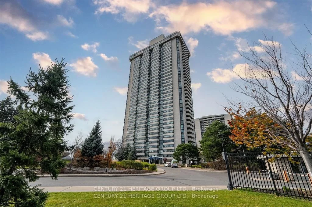 3303 Don Mills Road 406, Toronto C15, ON M2J 4T6