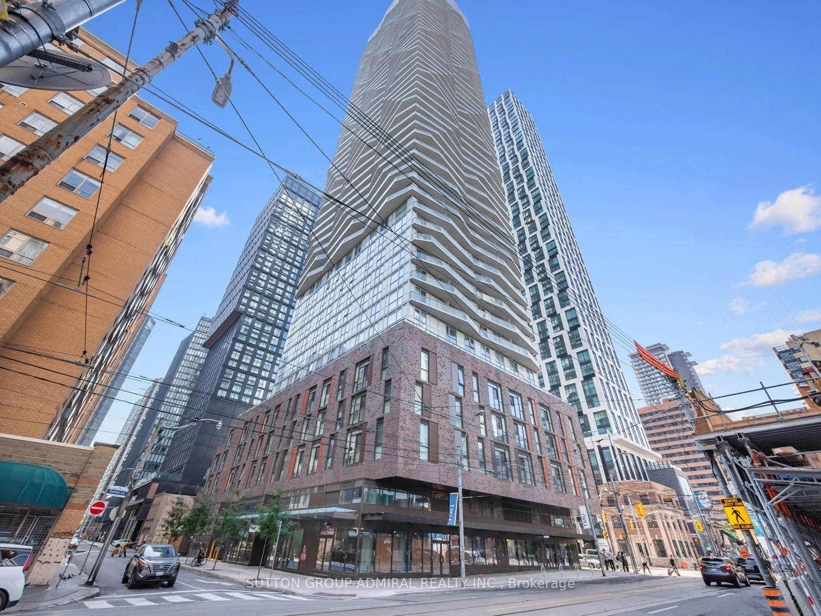 100 Dalhousie Street 906, Toronto C08, On M5b 0c7