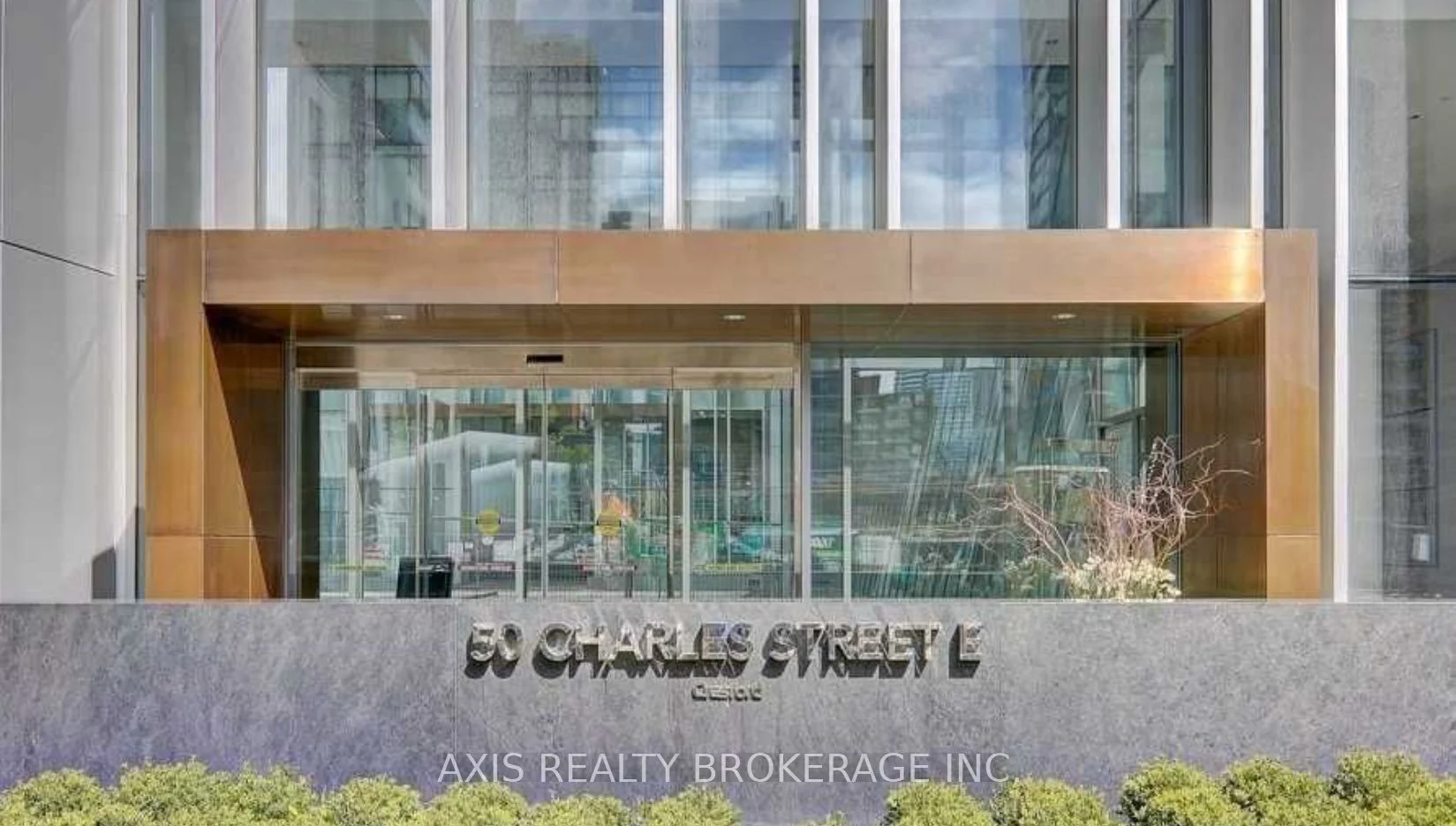 50 Charles Street E 2201, Toronto C08, ON M4Y 1T1