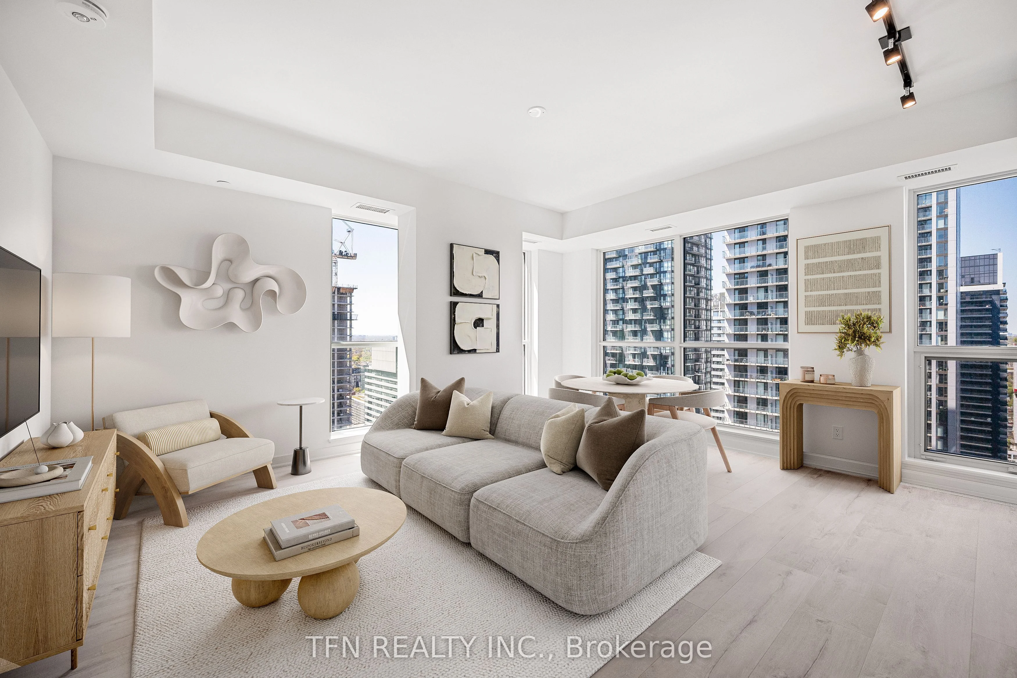 327 King Street W 4305, Toronto C01, ON M5V 0W7