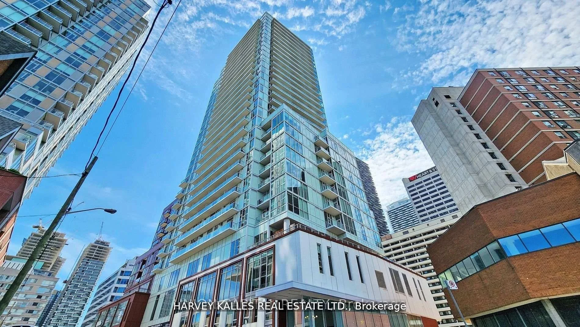 33 Helendale Avenue 2409, Toronto C03, ON M4R 1C5