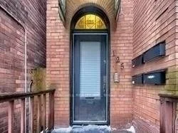 125 Maitland Street St, Toronto C08, ON M4Y 1E5