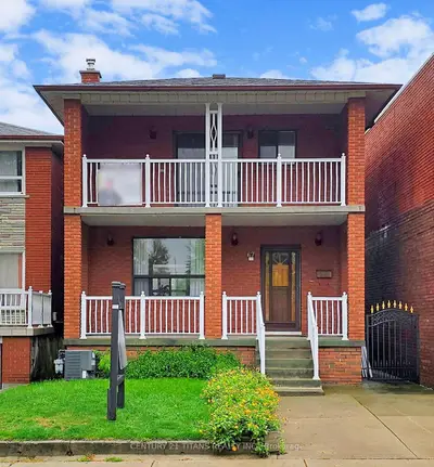 Detached in Toronto