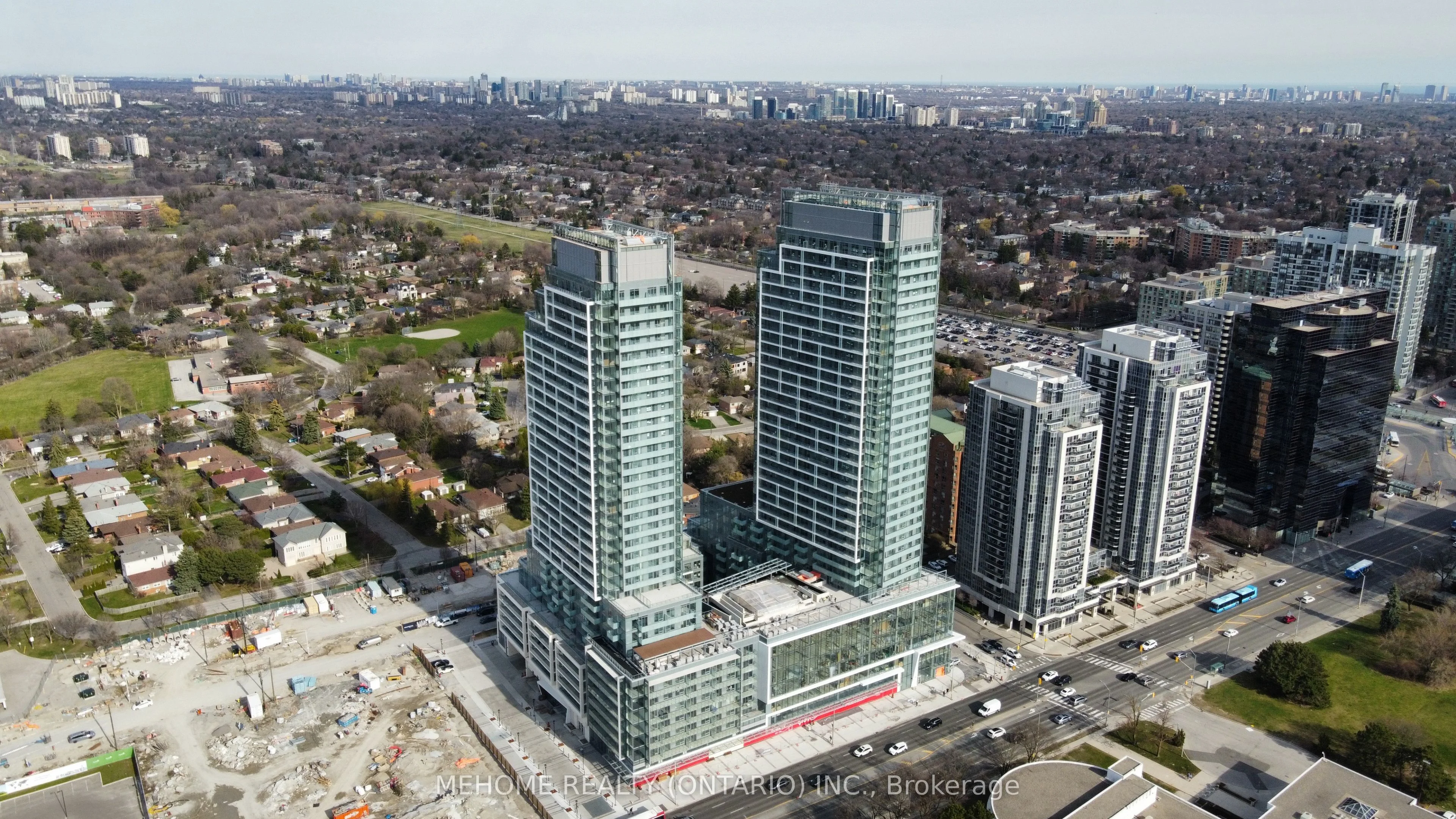 7 Golden Lion Heights N1310, Toronto C14, On M2m 3t9