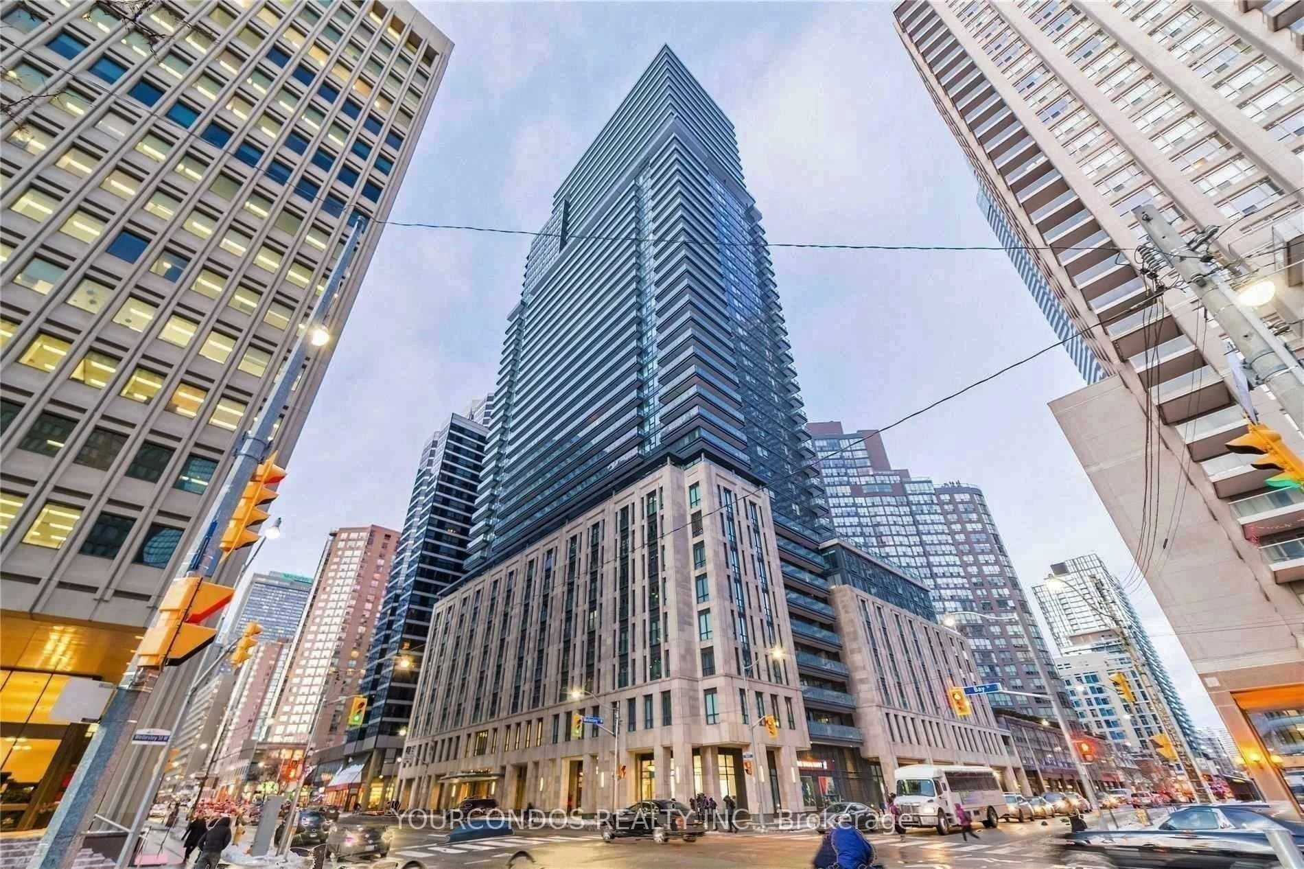 955 Bay Street 718, Toronto C01, ON M5S 0C6