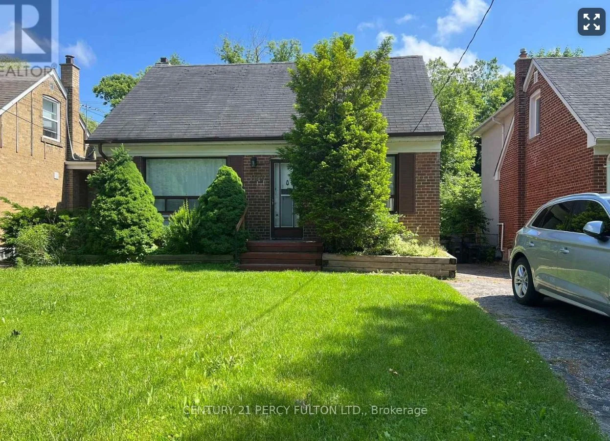 Detached in Toronto