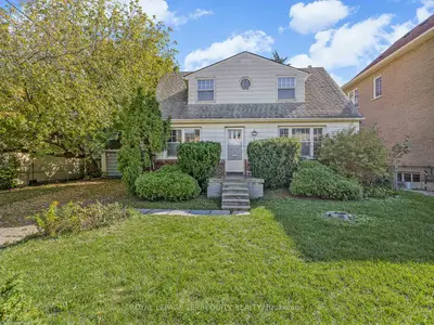Detached in Toronto