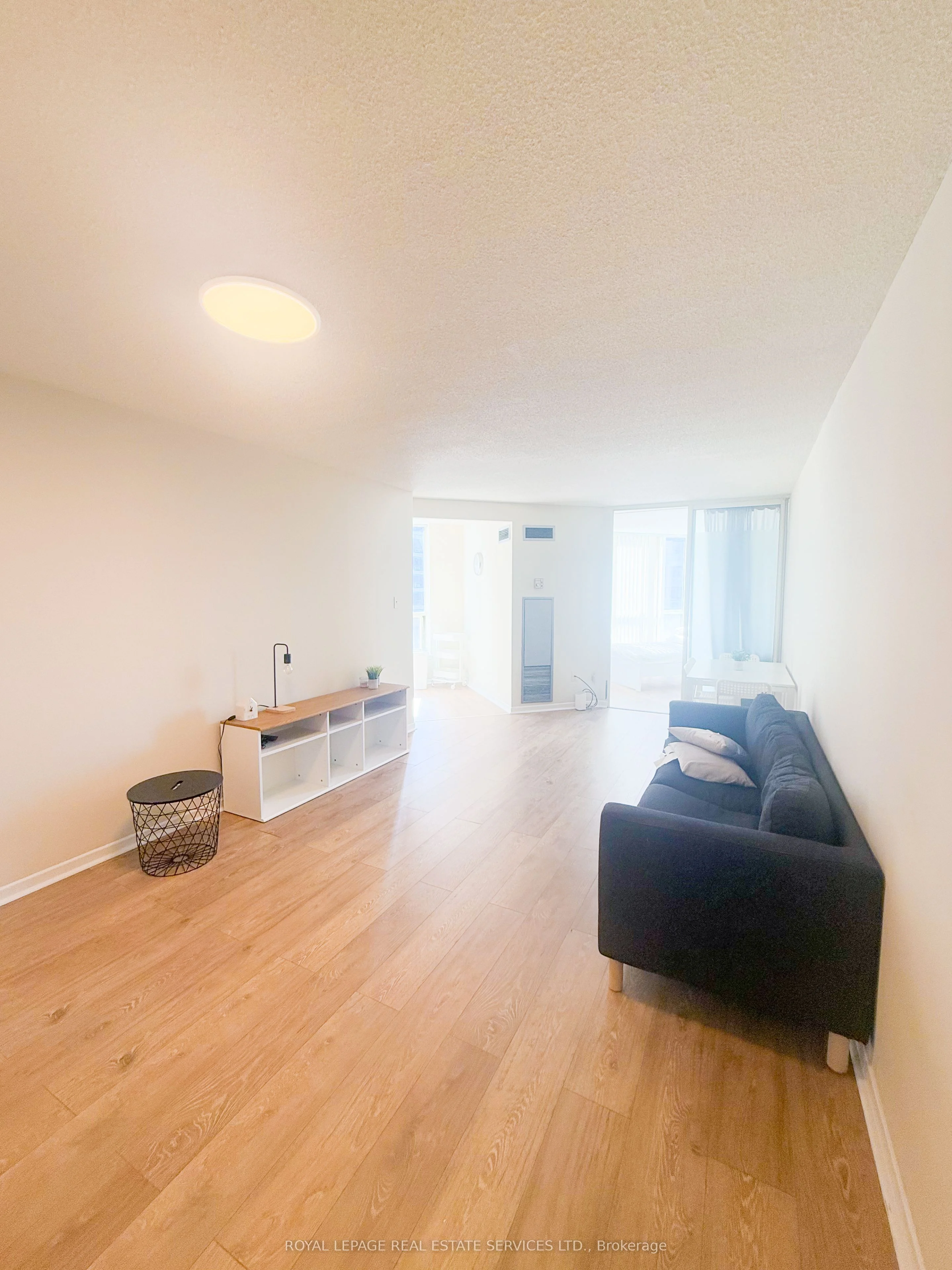 44 St. Joseph Street 1212, Toronto C01, ON M4Y 2W4