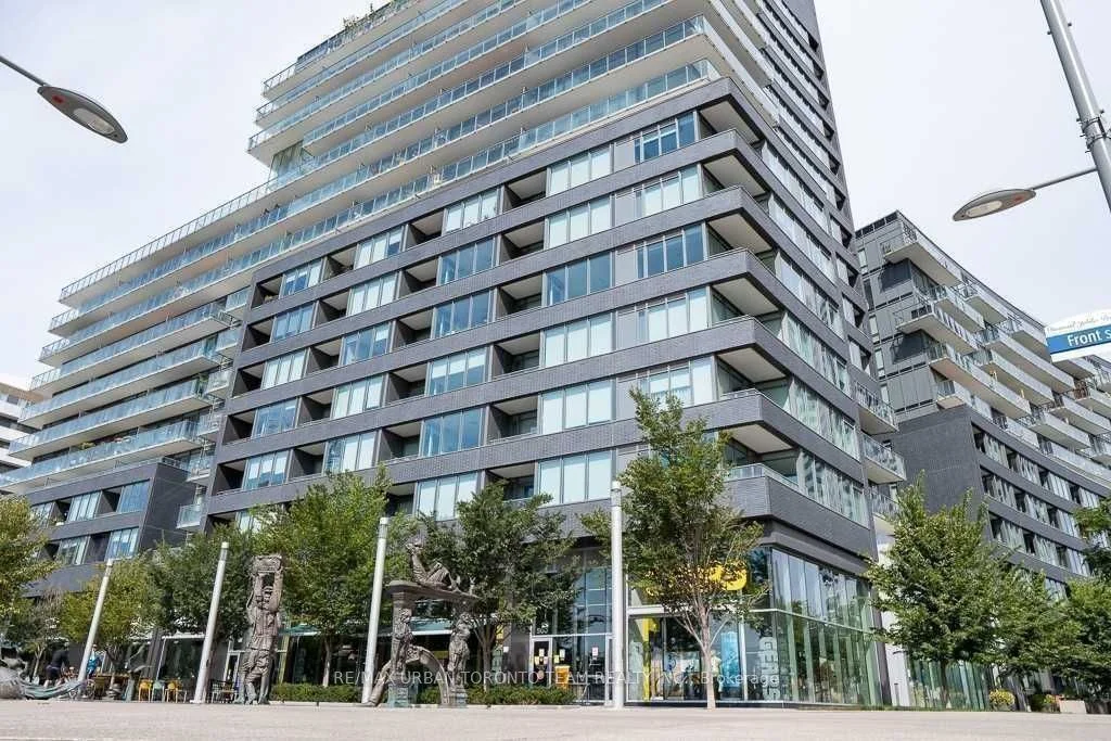 120 Bayview Avenue S1206, Toronto C08, ON M5A 3R7