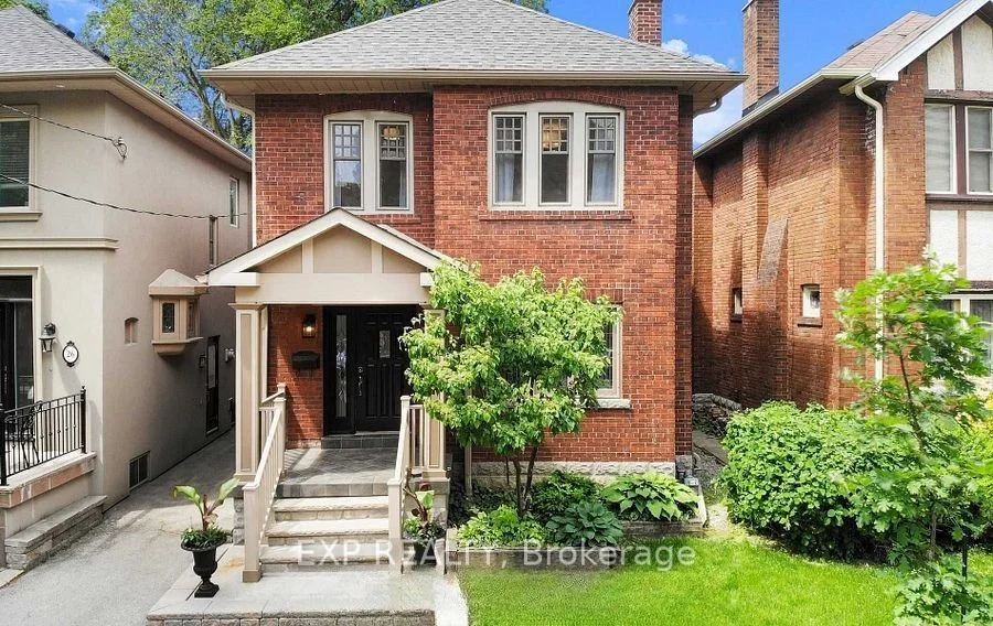 28 Maxwell Avenue, Toronto C03, ON M5P 2B5