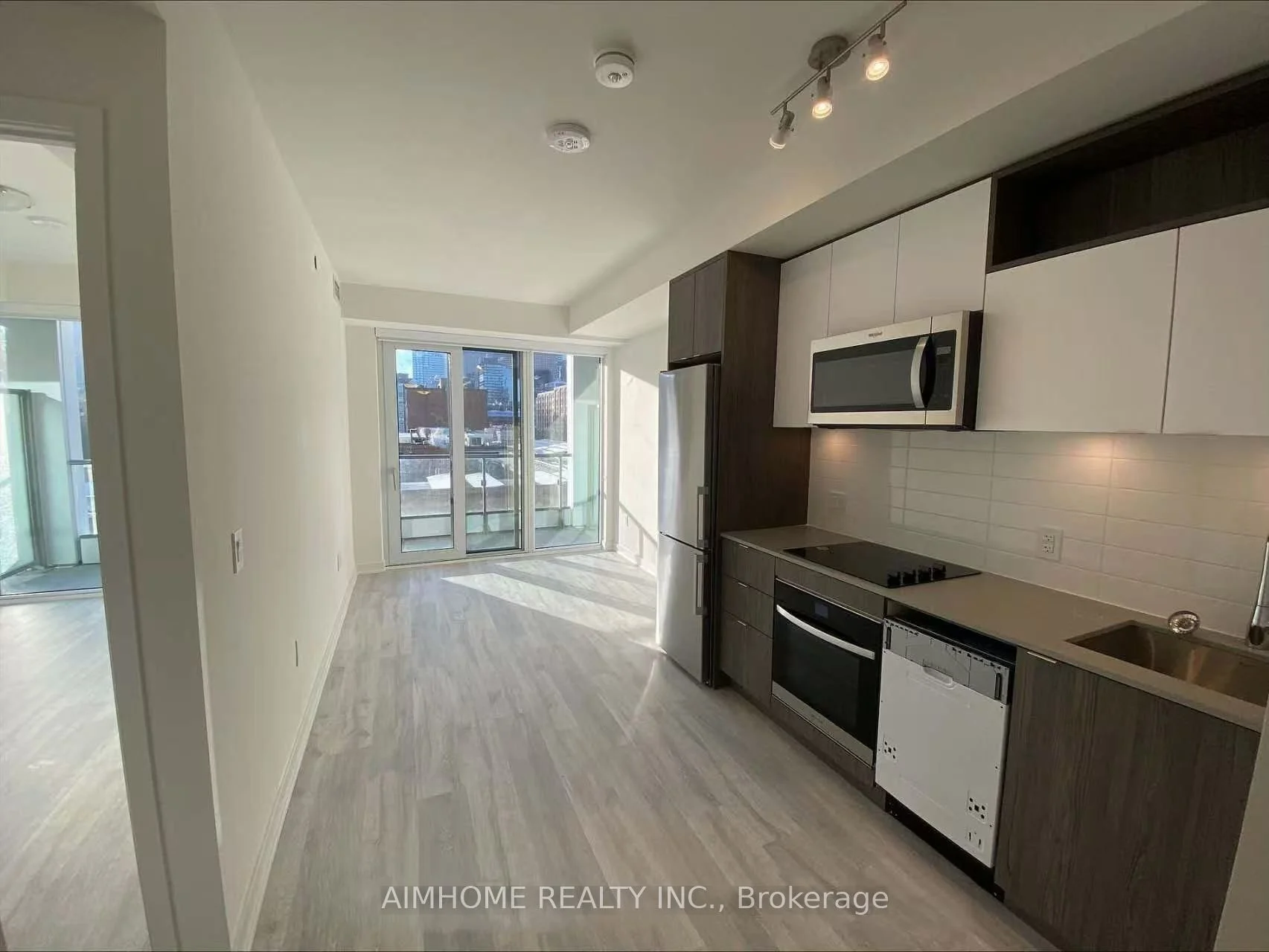 135 Lower Sherbourne Street 569 W, Toronto C08, On M5a 1y4
