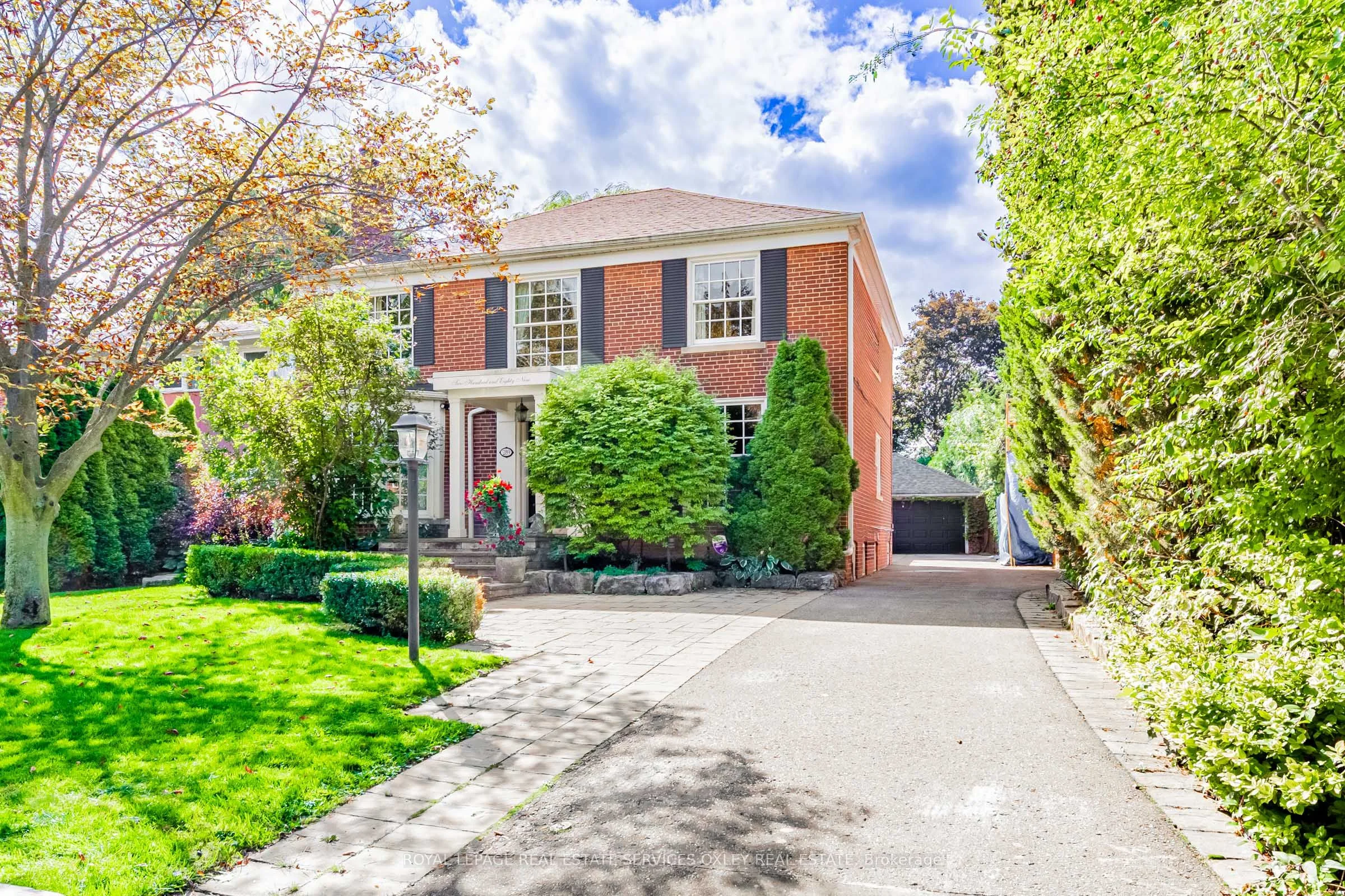 289 Glengrove Avenue, Toronto C04, ON M5N 1W3
