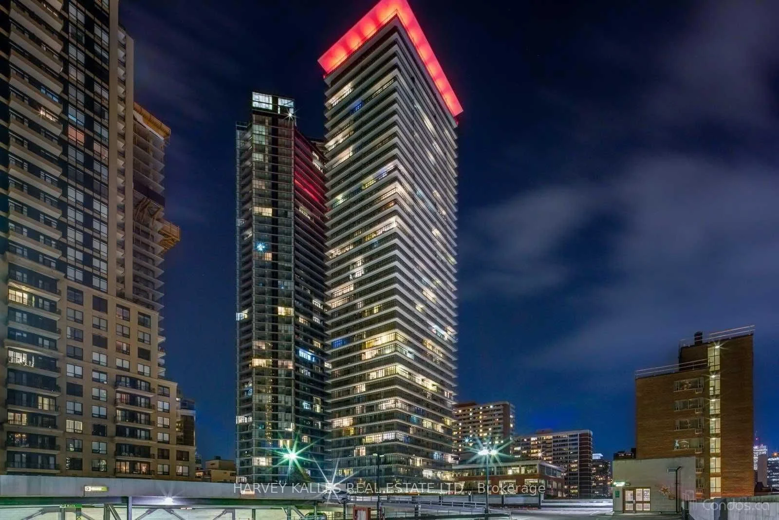 33 Charles Street E PH4502, Toronto C08, ON M4Y 1R9