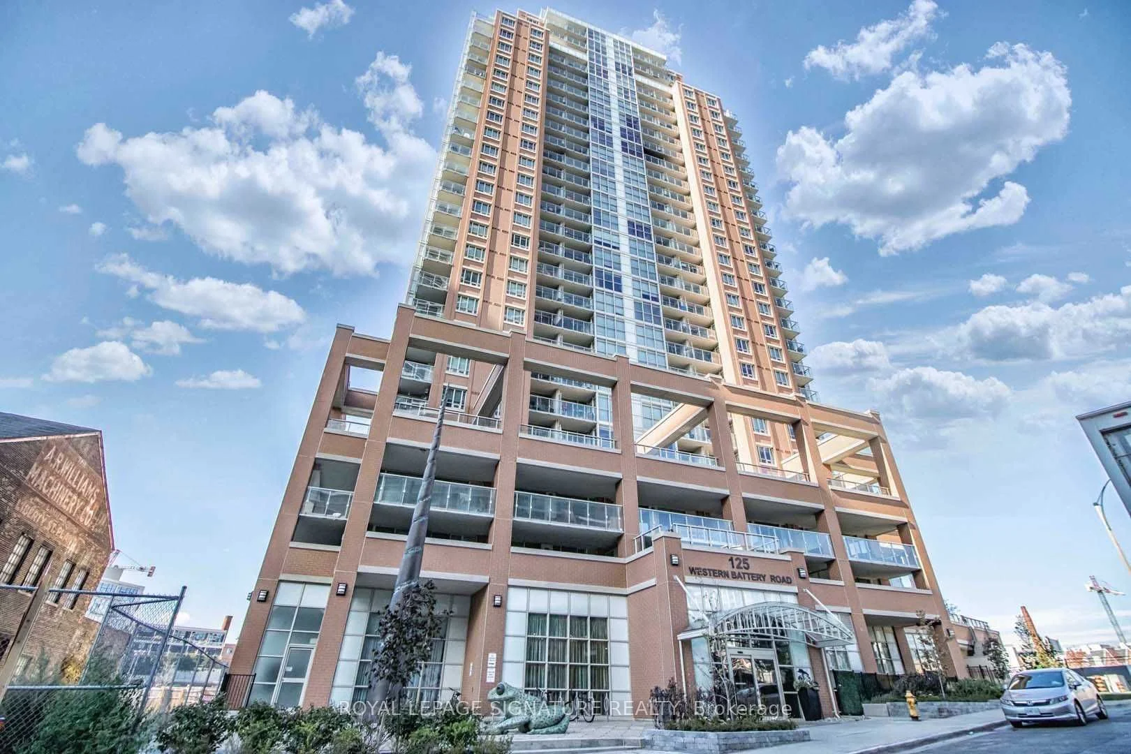Condo Apartment in Toronto