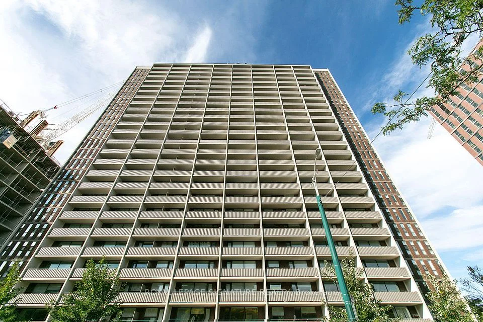 666 Spadina Avenue 606, Toronto C01, On M5s 2h8
