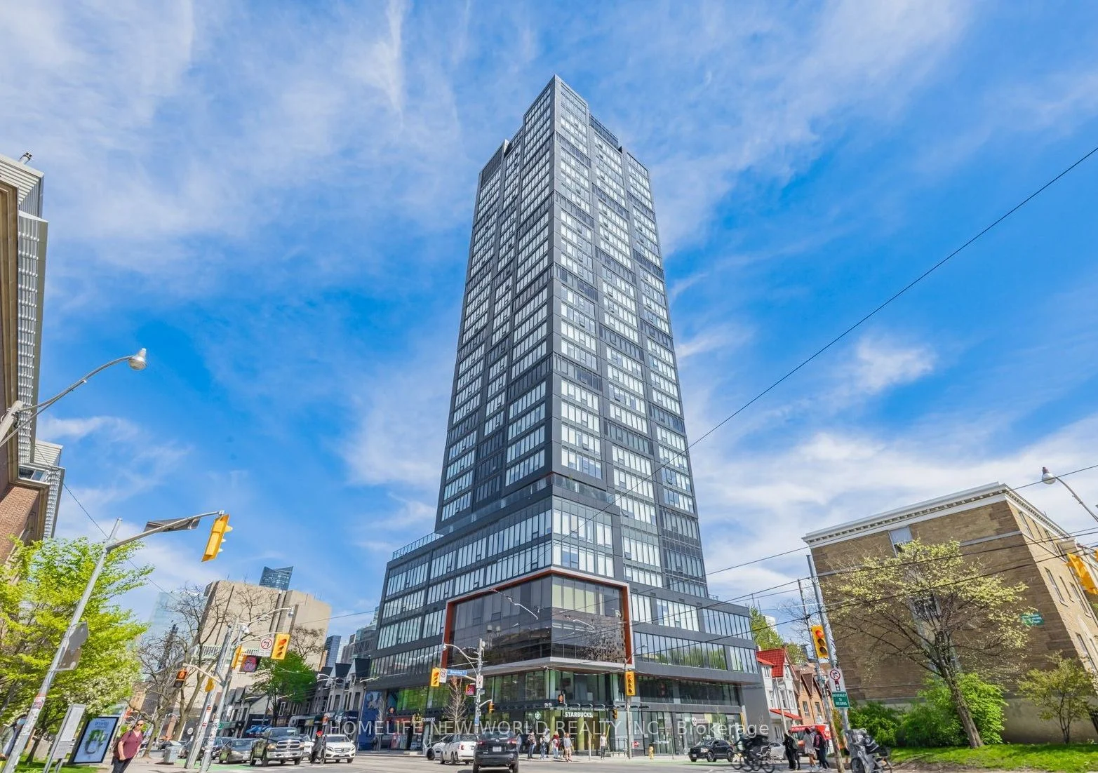 203 College Street 1408, Toronto C01, ON M5T 1P9