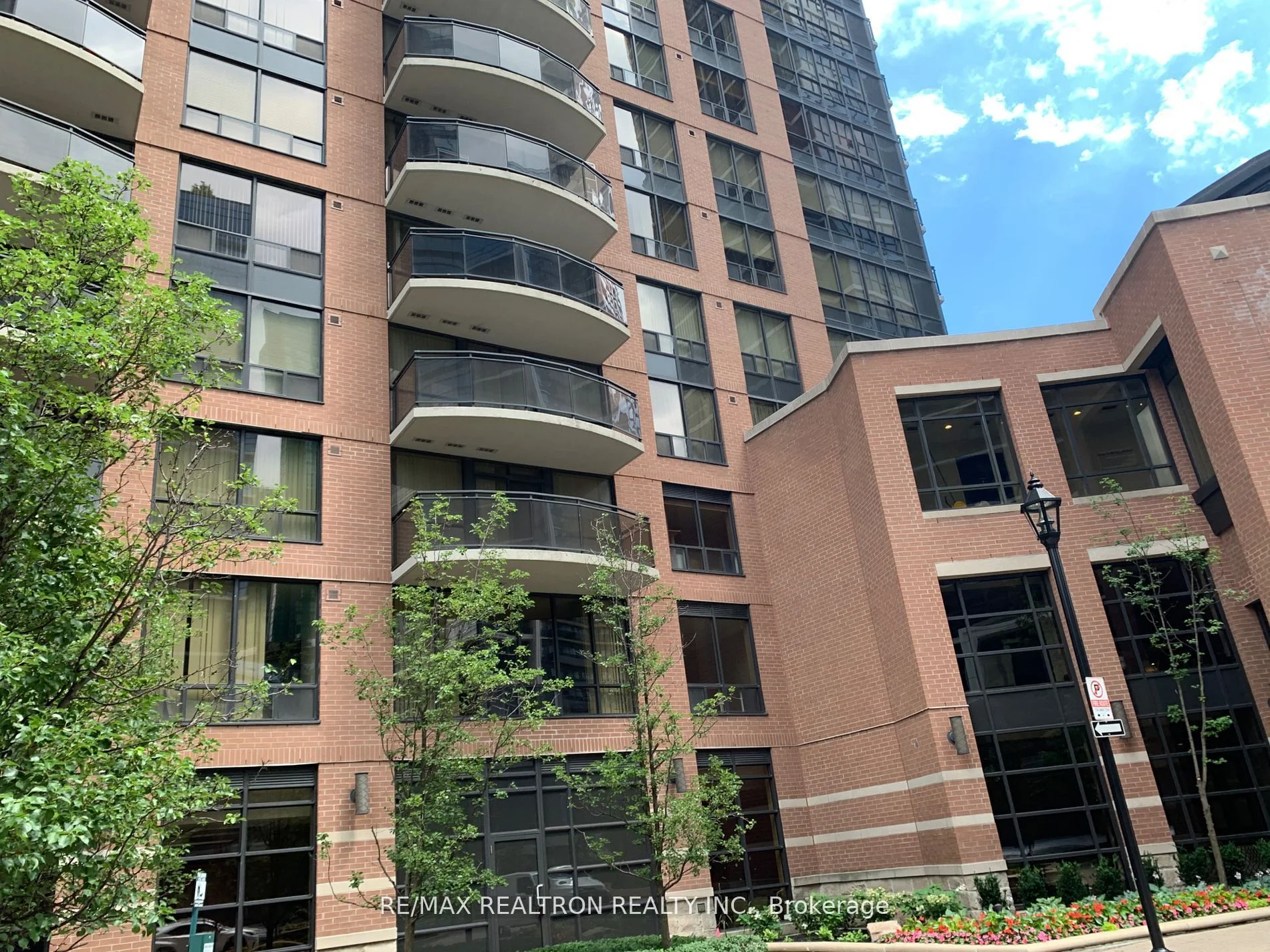 33 Sheppard Avenue 2912, Toronto C14, ON M2N 7K1