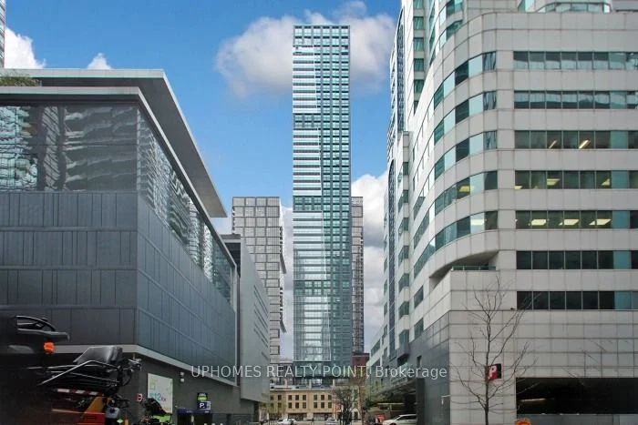 327 King Street W 3205, Toronto C01, ON M5V 0W7