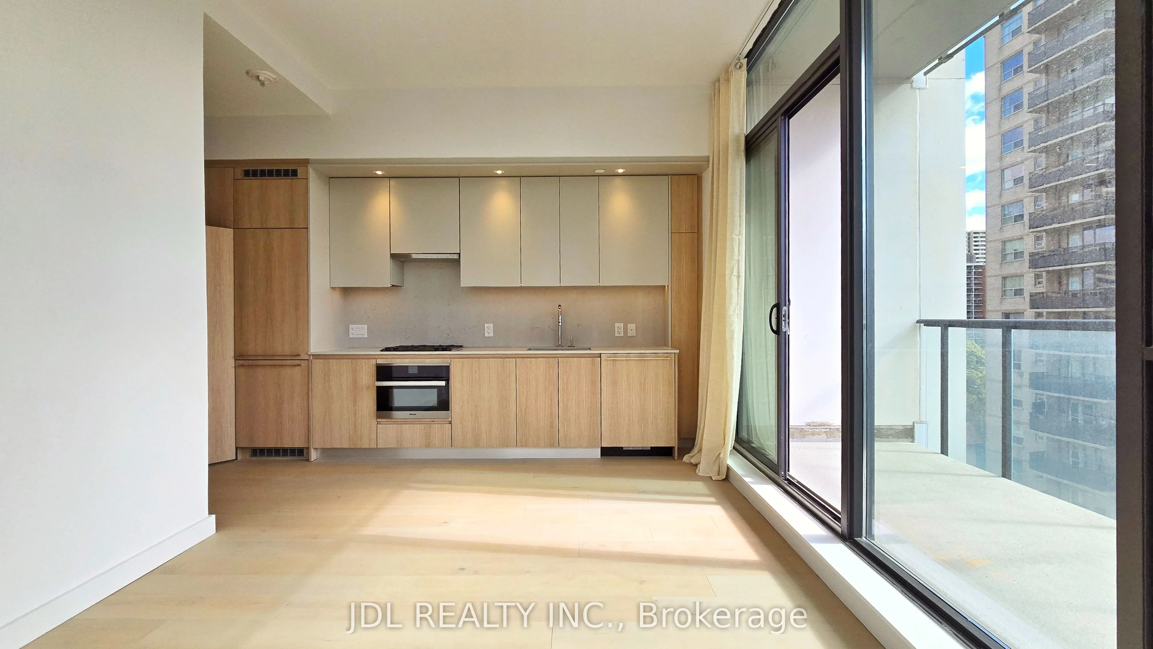 81 Wellesley Street E 803, Toronto C08, ON M4Y 0C5
